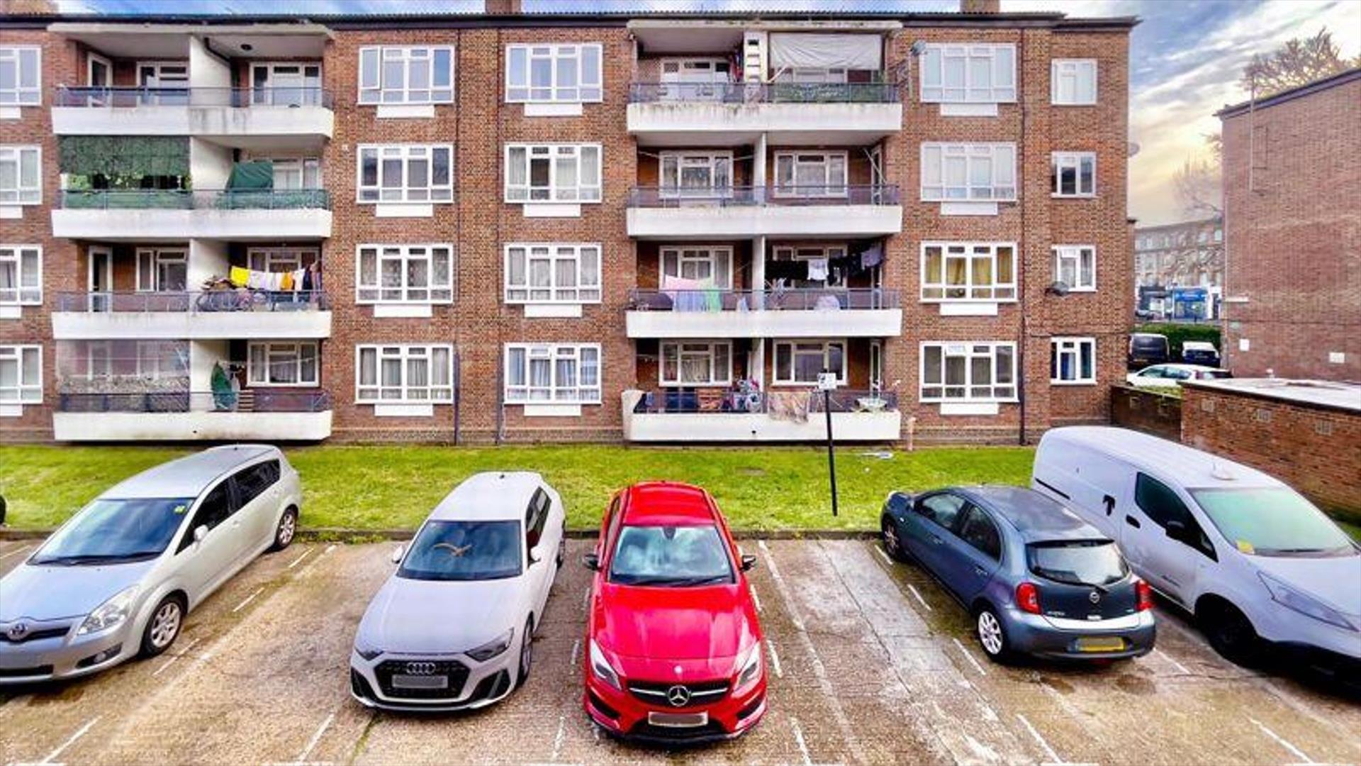 Property Image 0ce7712c-1ea2-4a96-9834-e2cde3fbc8db