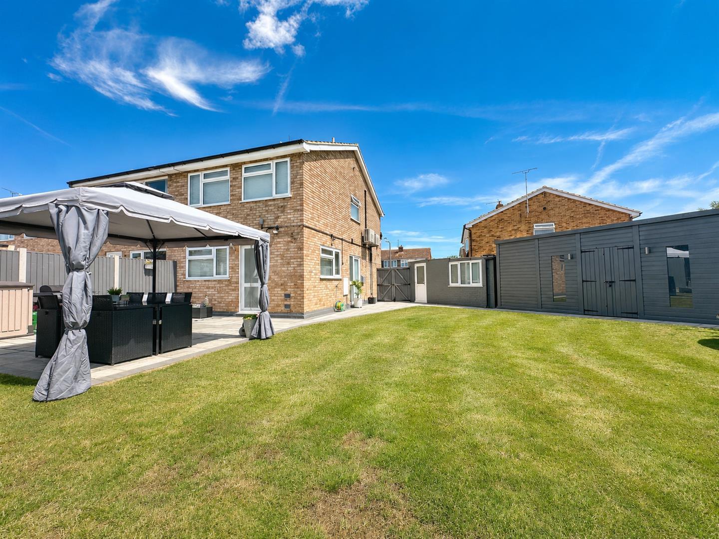 Property Image 0cee80b7-c6cd-4990-a936-0769d60e30e8
