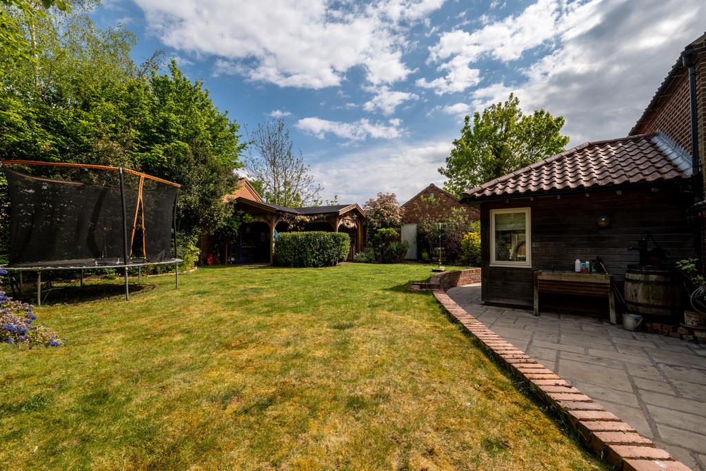 Property Image 0cf9c24c-216c-4dac-ba00-aa28a69ba3fd