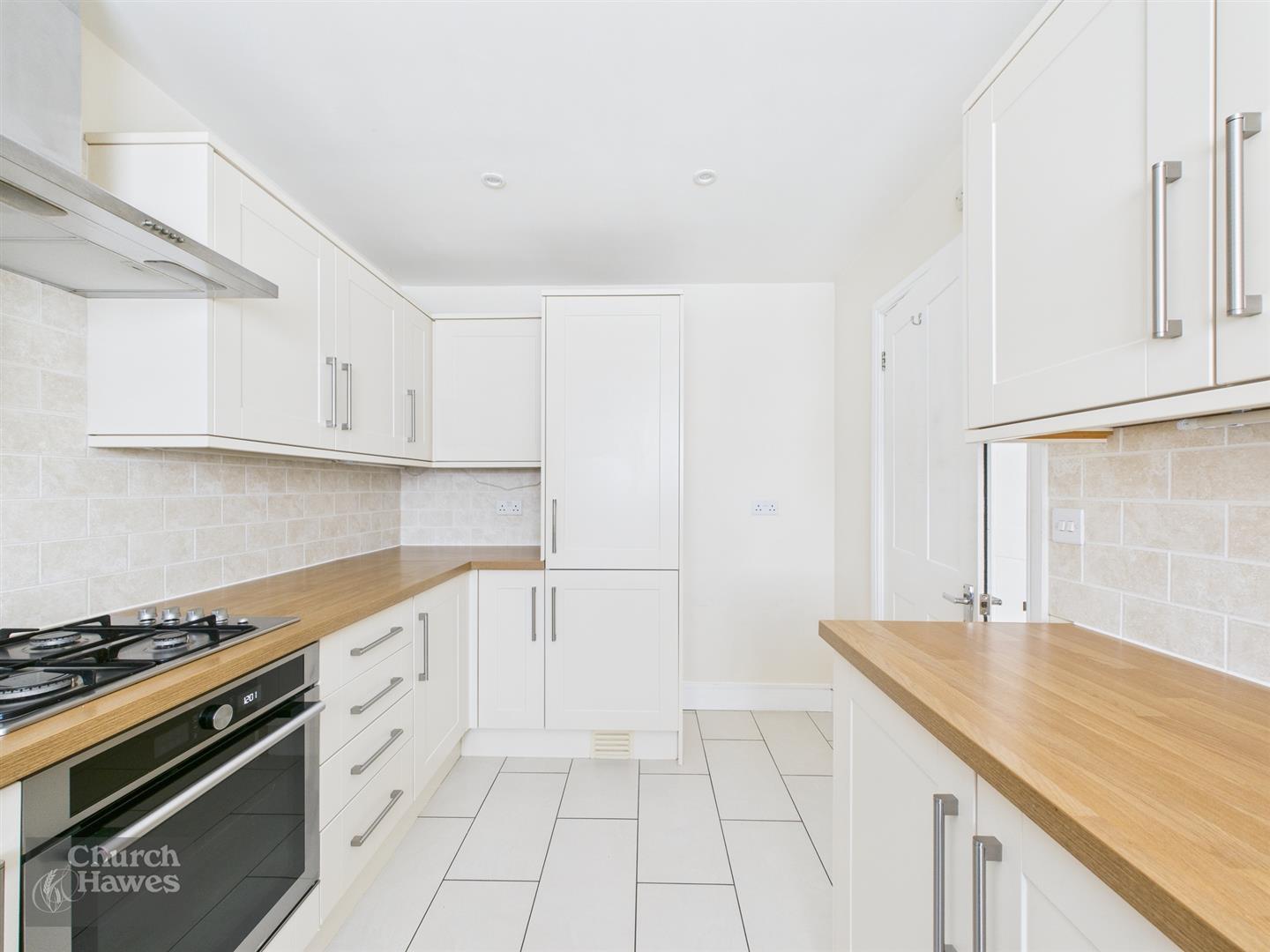 Property Image 0cfb8abe-9e2d-41bb-8984-1e6de95c18ce