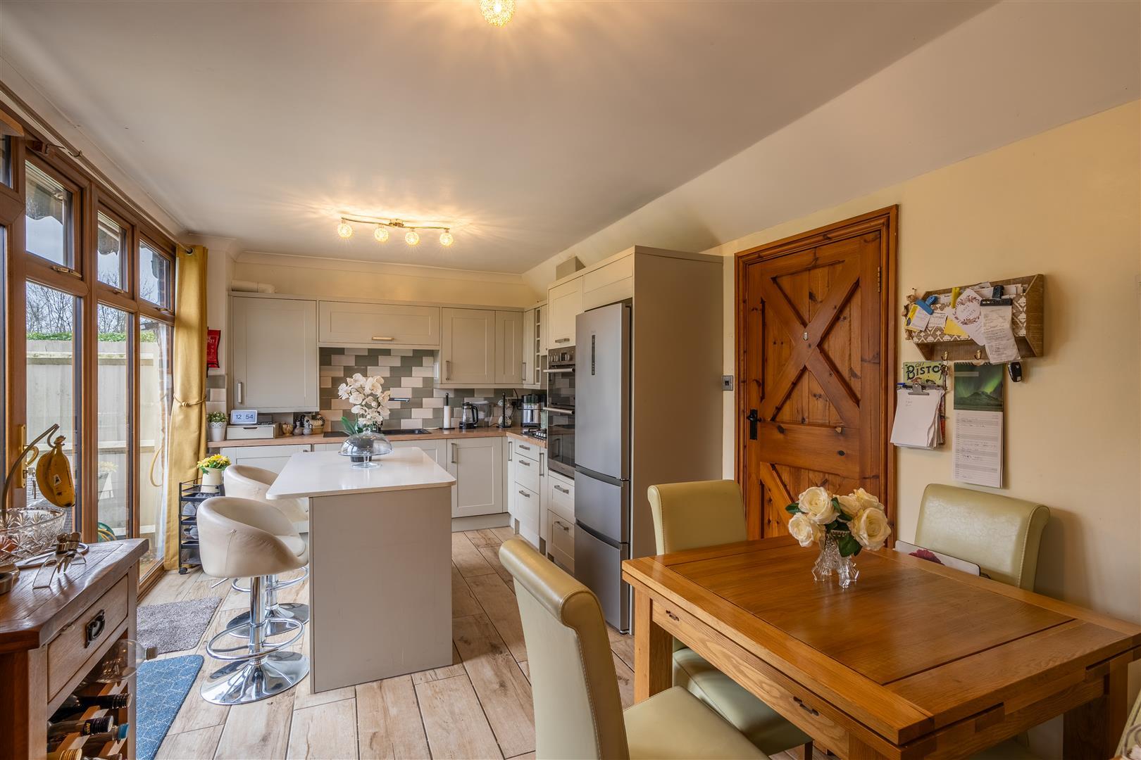 Property Image 0cff350f-5d84-47b3-82f9-dedc0bc73725