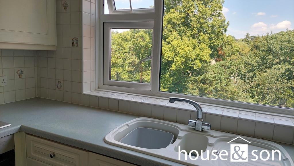 Property Image 0d060e2e-6528-455c-984b-a731b2bc7cb5