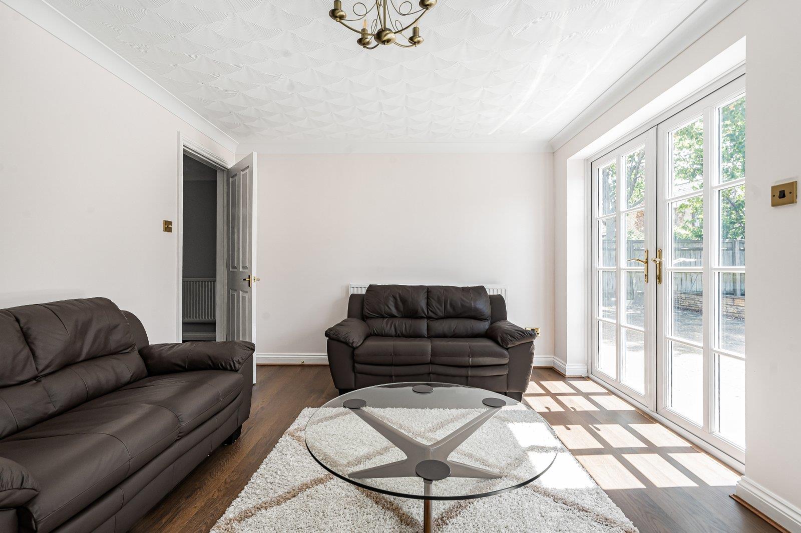 Property Image 0d0644bc-7d01-419a-95c2-052785848d83