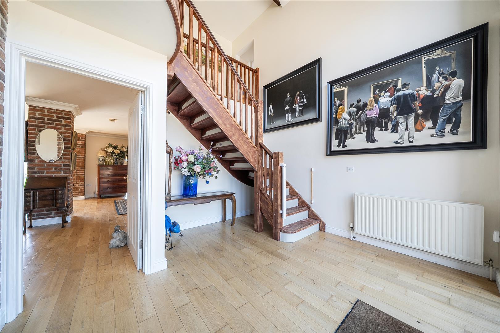Property Image 0d0aa7f9-0845-4d52-ab5a-40cbe46404a2