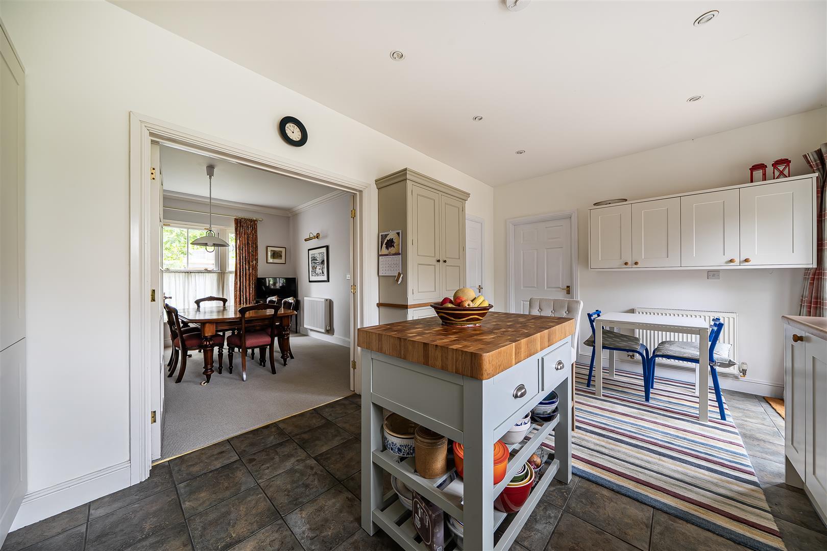 Property Image 0d0eaf53-f5cc-421f-8c30-431cf5f9181b