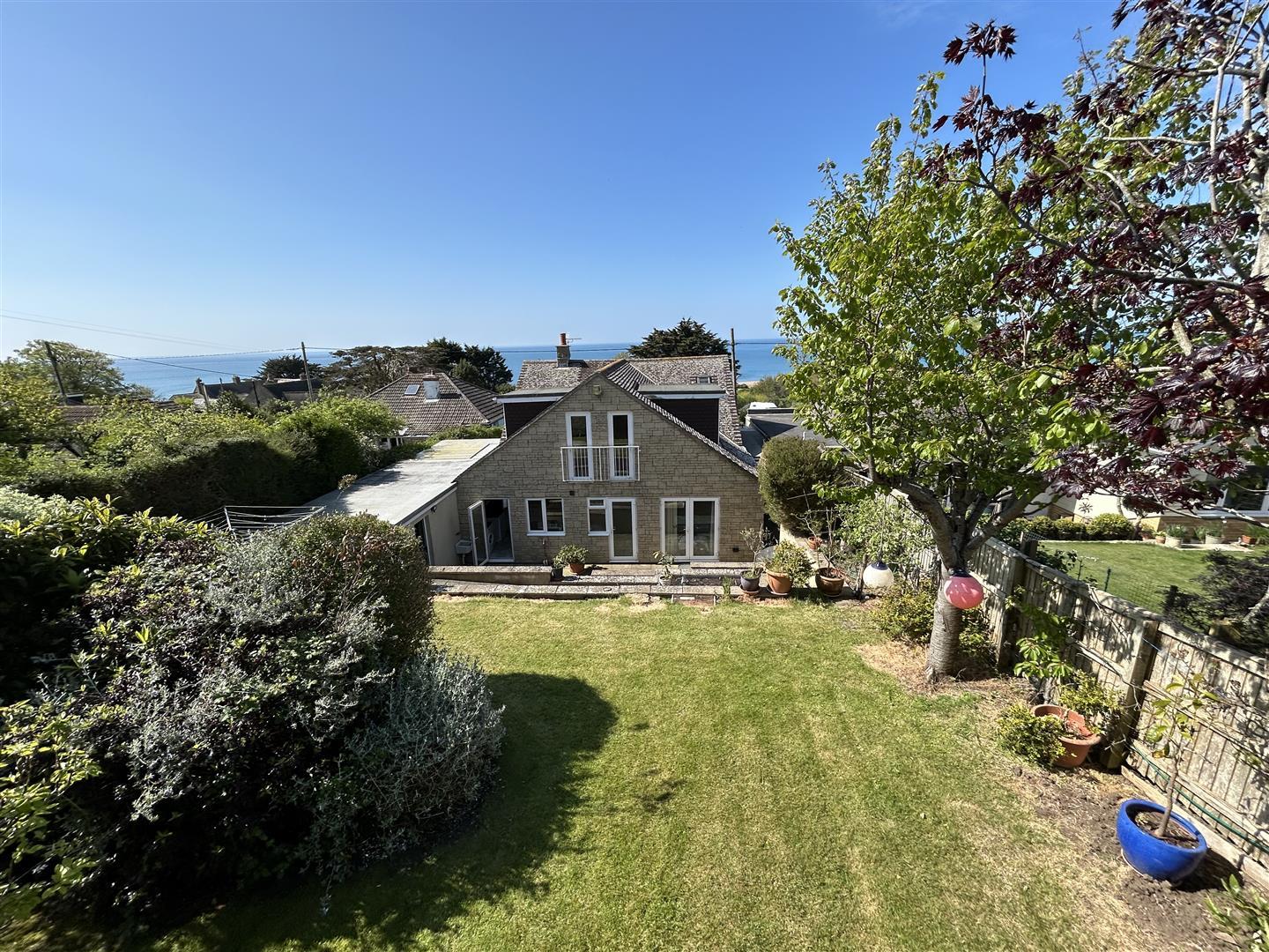 Property Image 0d171cd8-36bf-41cd-b838-2dbf2ecfd55b