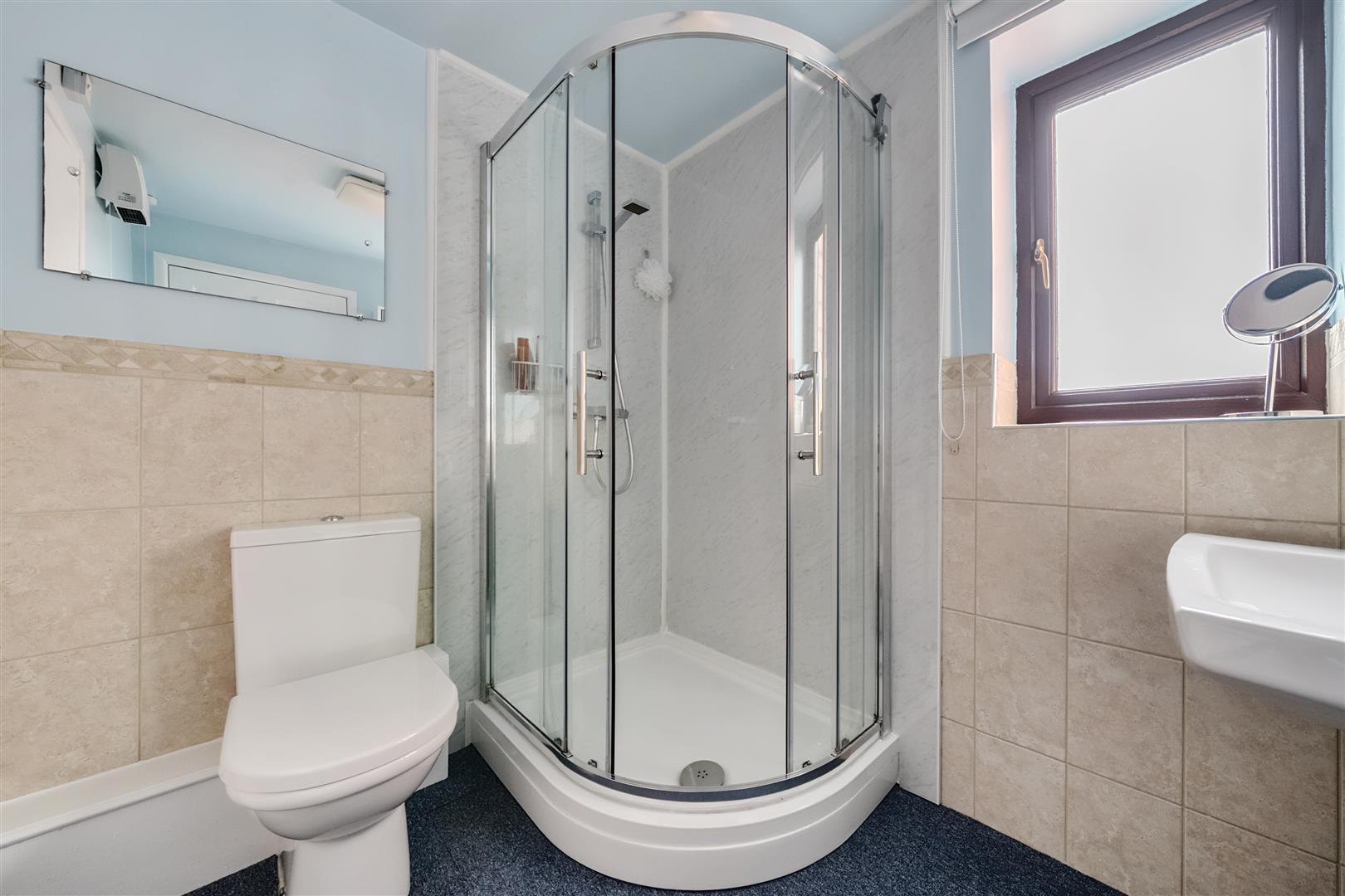 Property Image 0d18778a-aac1-4b8b-afd7-bd795da9bcf4