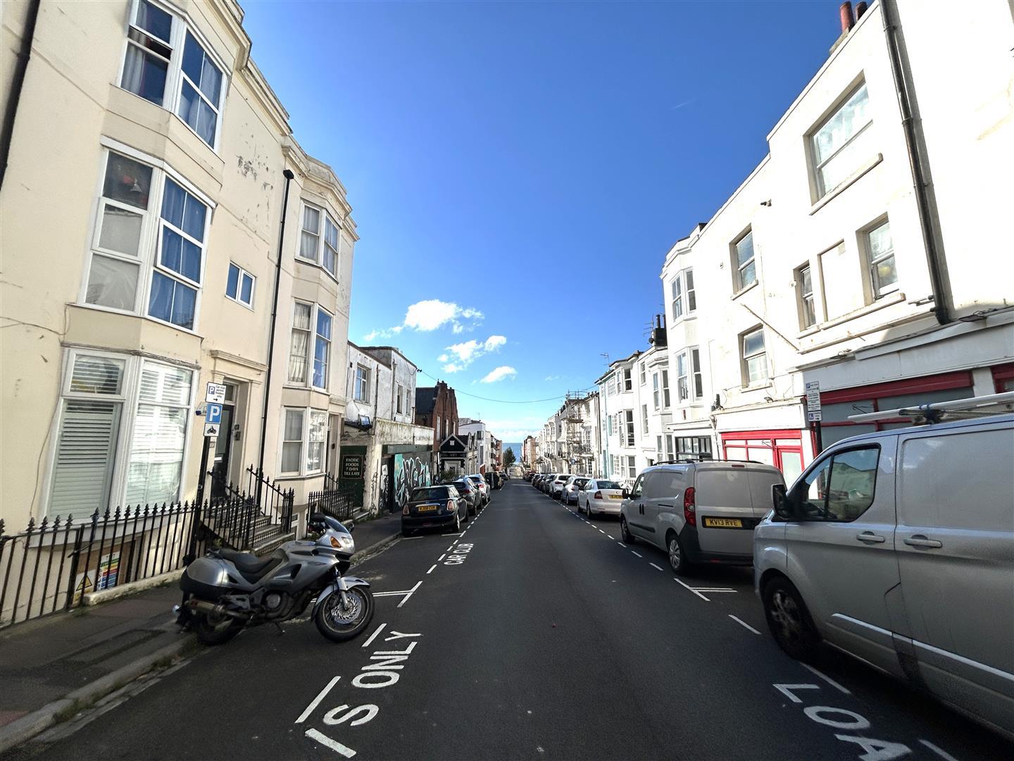 Property Image 0d190144-508d-424f-a02e-8a3f481253f0