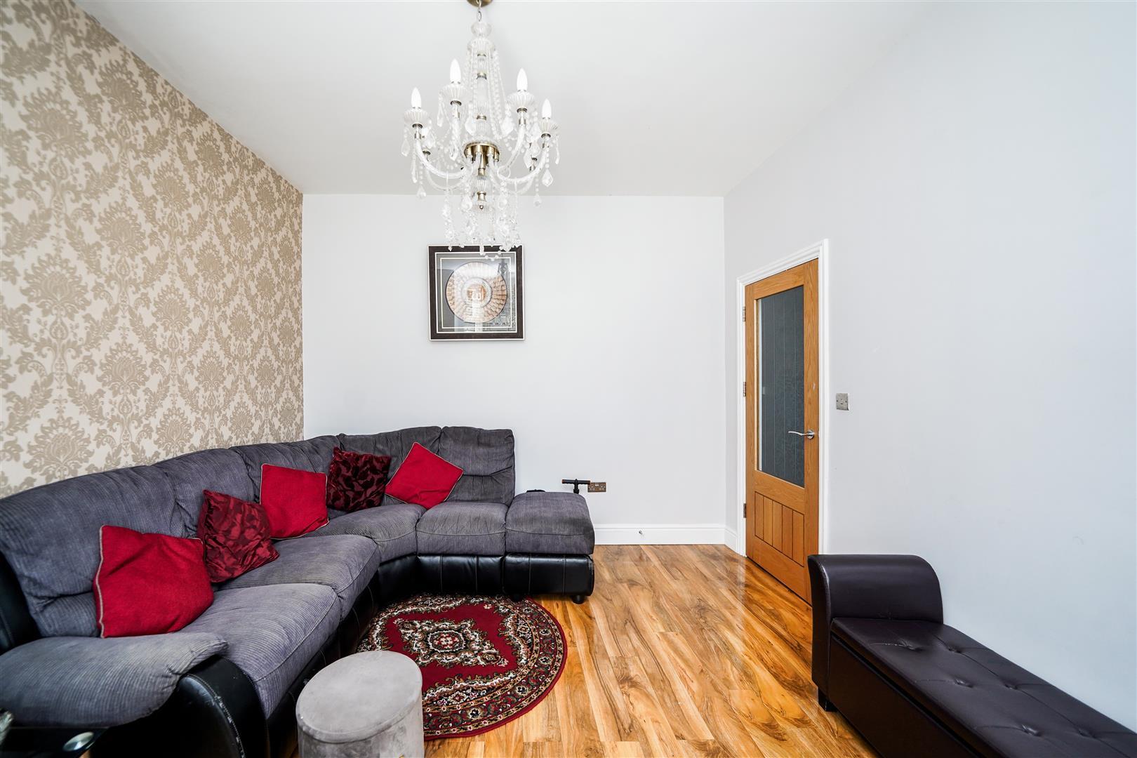 Property Image 0d281915-7e5b-4eee-bcc5-dca941cfcbc0