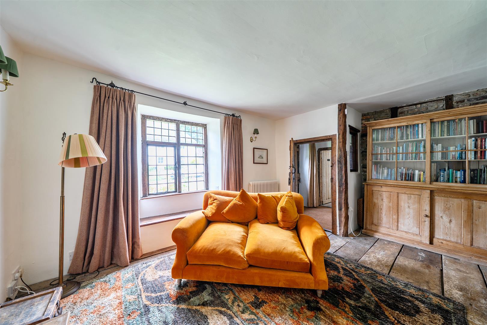Property Image 0d2896d4-7a94-480b-9a75-1abcbd150615