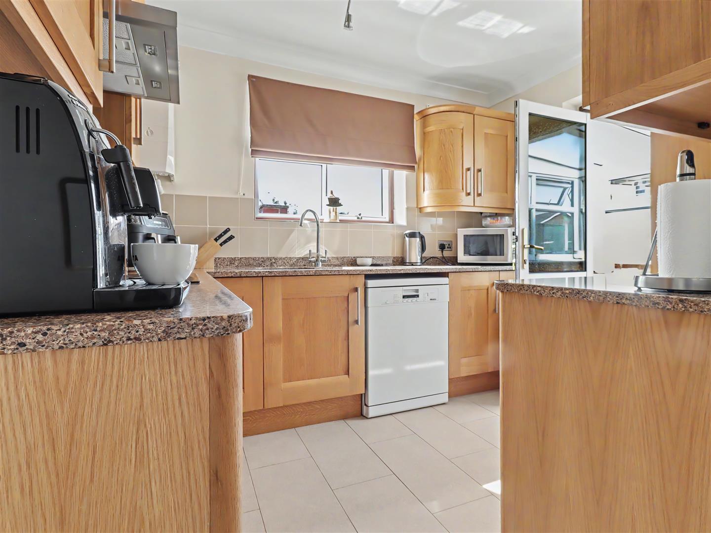 Property Image 0d2c5f34-1c08-4a23-92fa-4017d8785218