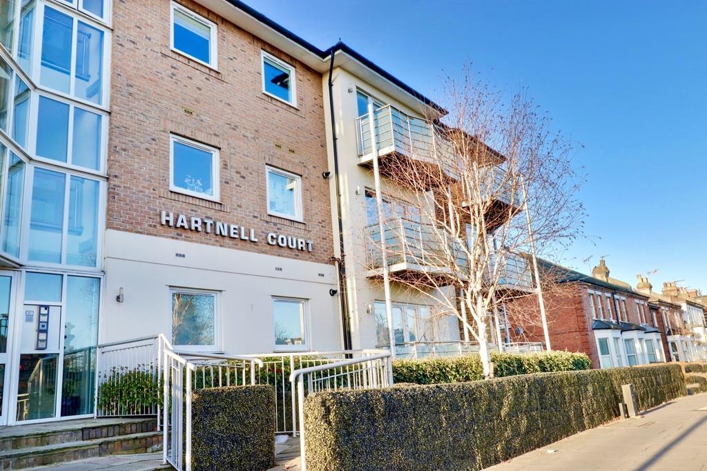 Property Image 0d317767-db7f-4018-a446-4eac72903b43