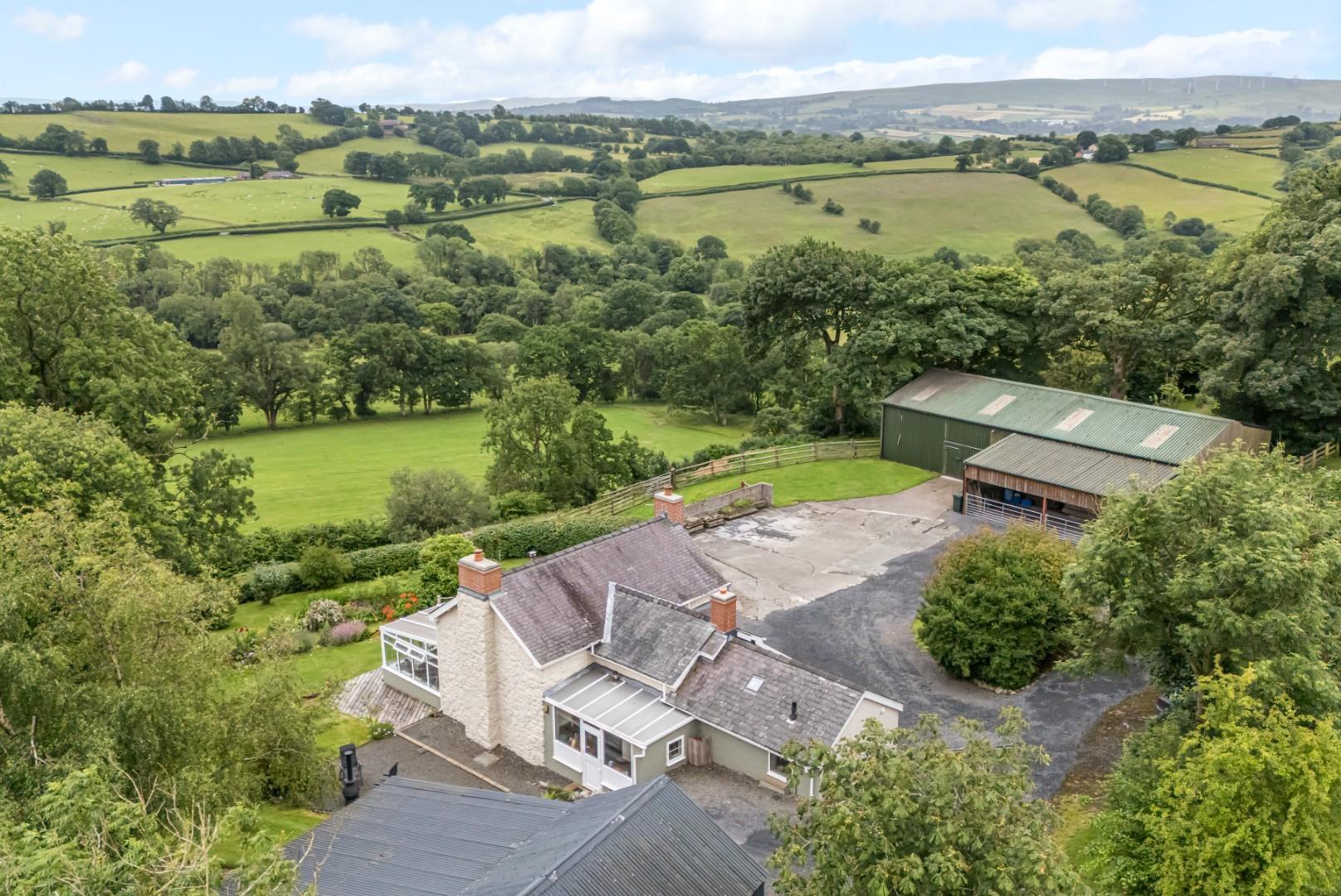 Property Image 0d33d208-6c8a-4902-9efc-c82b551b9d39