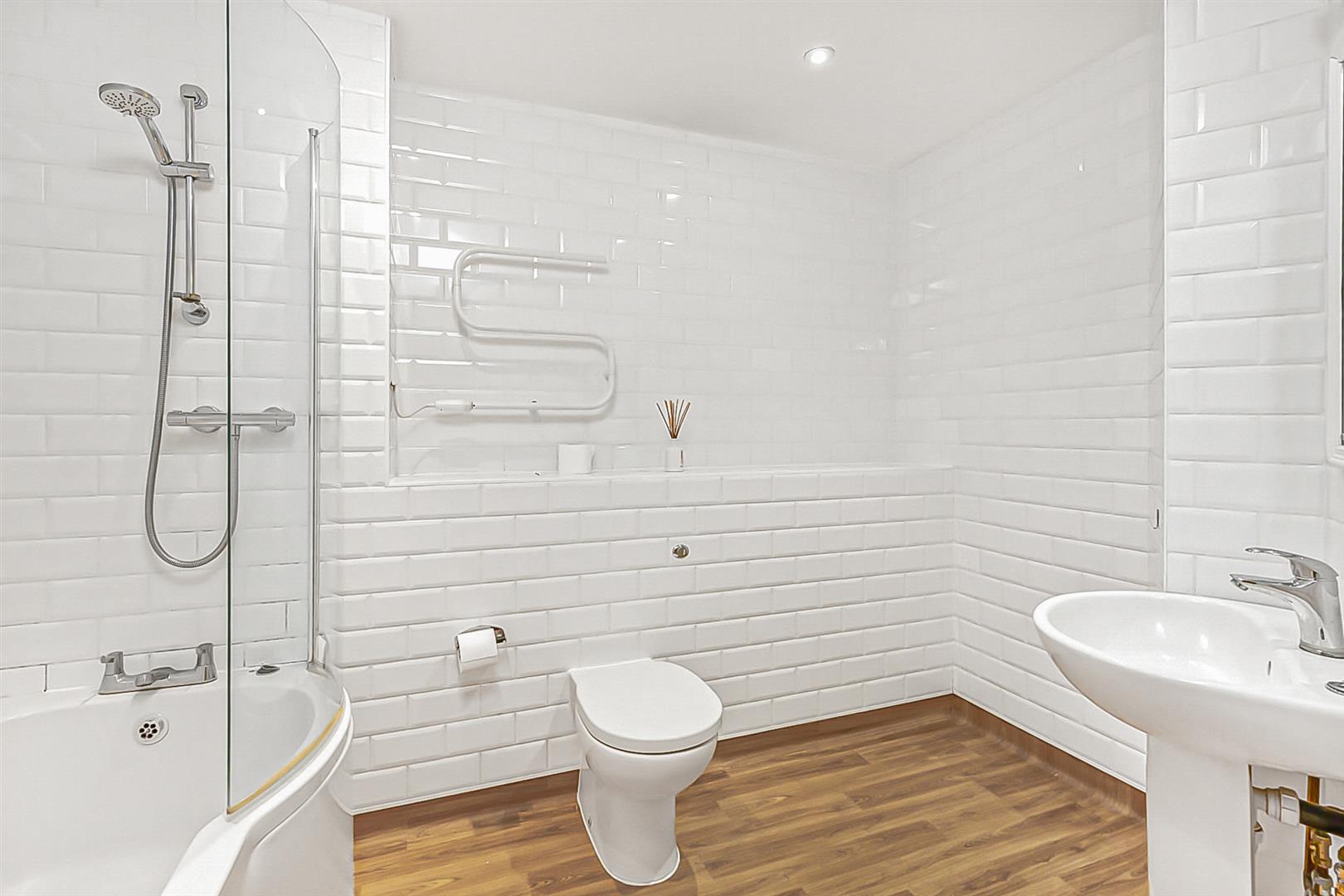 Property Image 0d34b38c-6663-417e-836b-b92e9c6c02b3