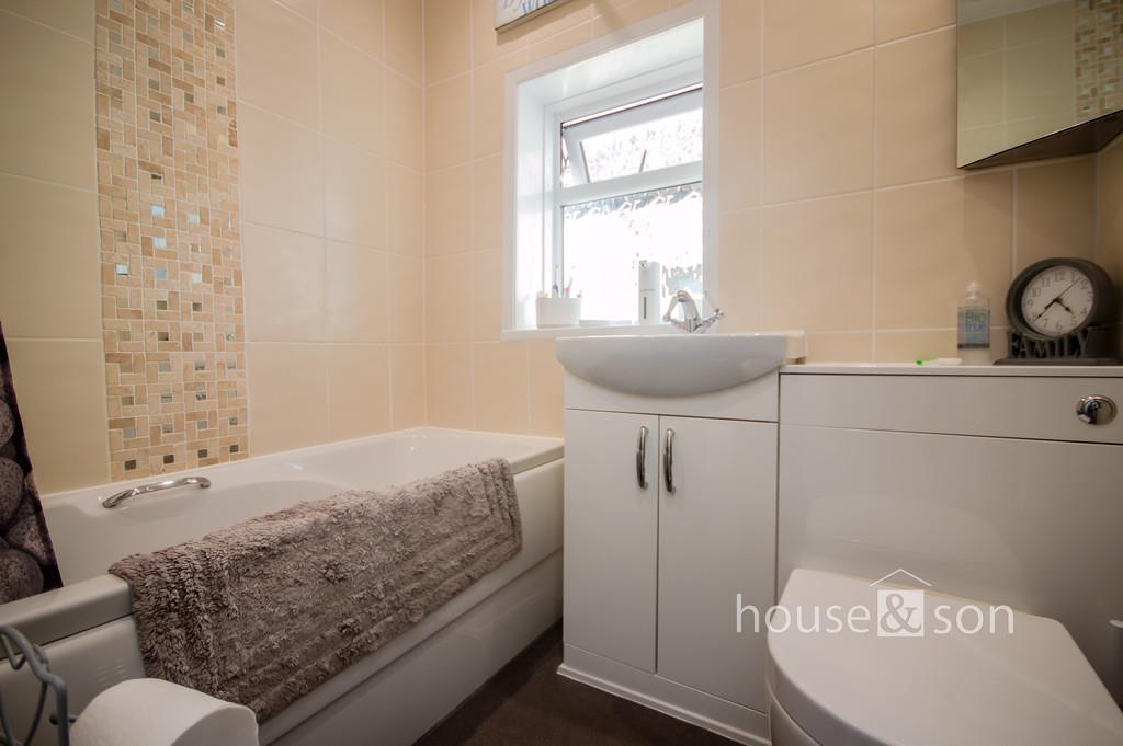 Property Image 0d3644c3-62c0-4e3a-b01f-5a2f2453ca52