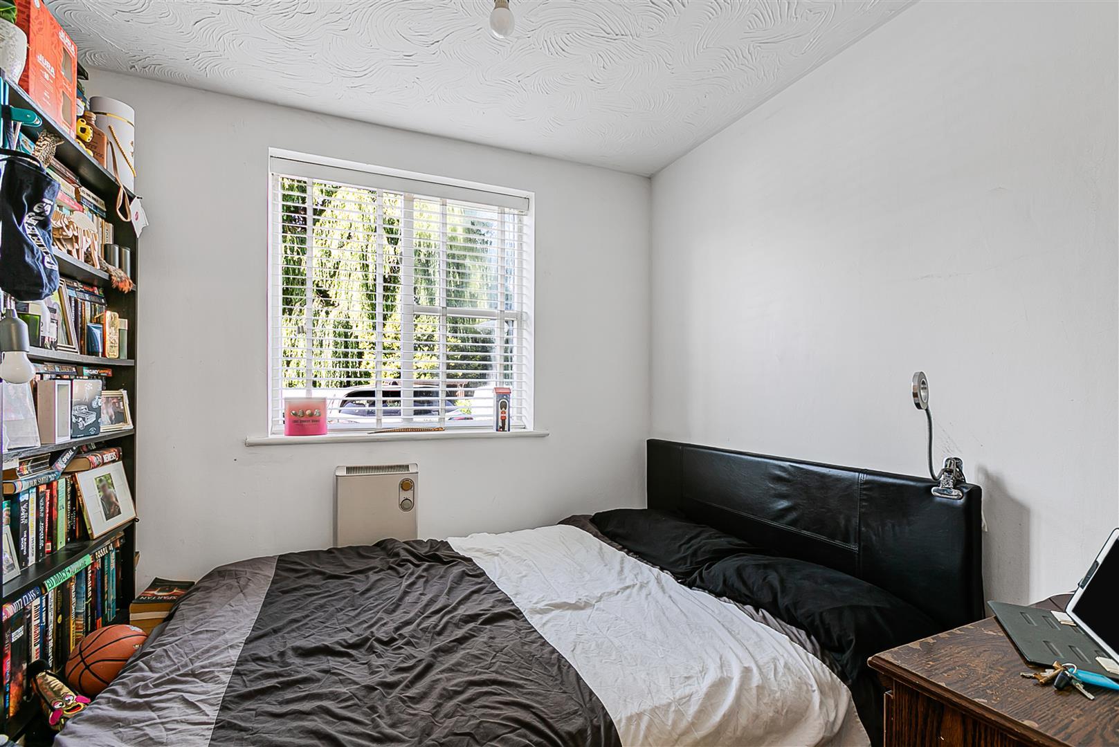 Property Image 0d3735ee-e0ec-454f-a341-0dfb66bcb950