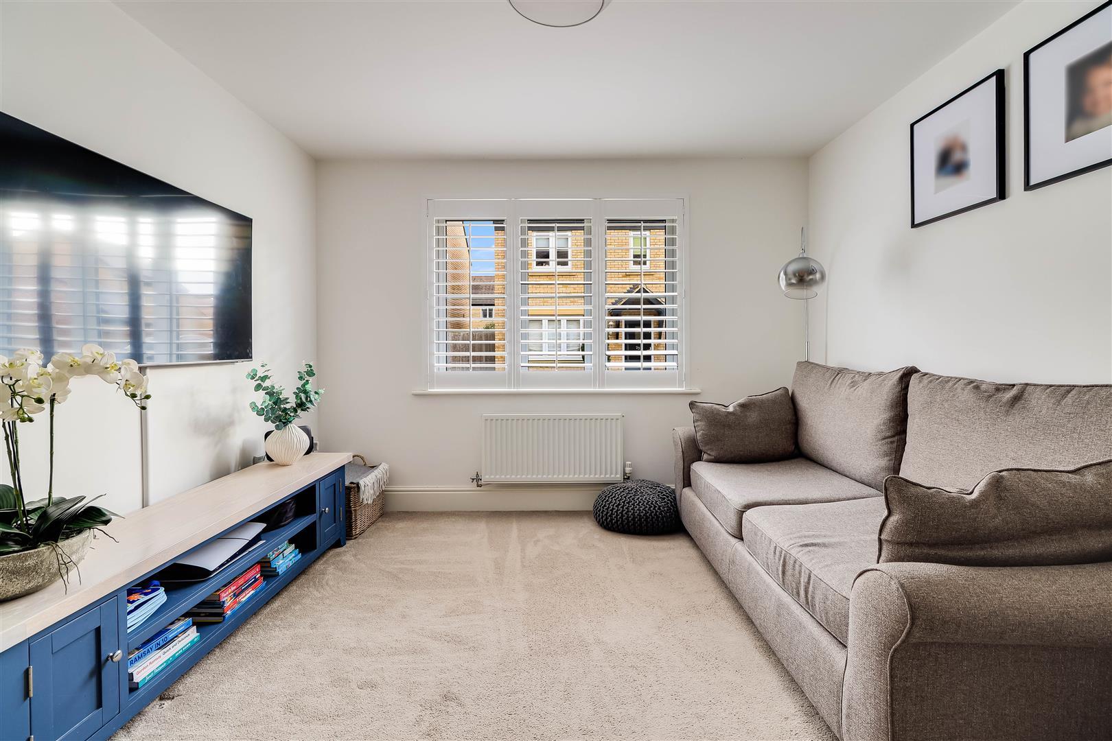 Property Image 0d38a0f9-ac06-4df4-8ff3-875886c95b3f