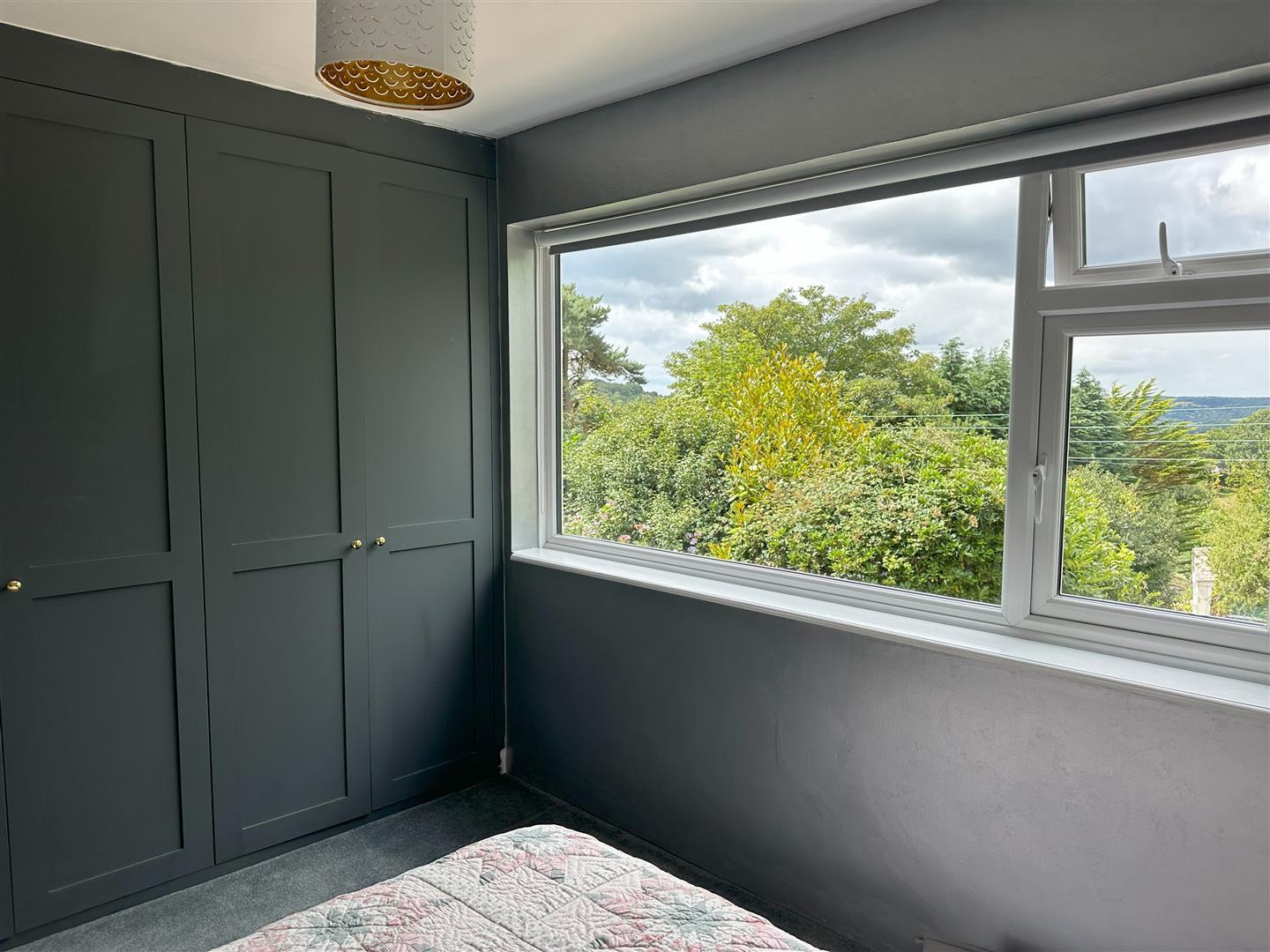 Property Image 0d3da990-9f81-47af-9104-f054419f5d11