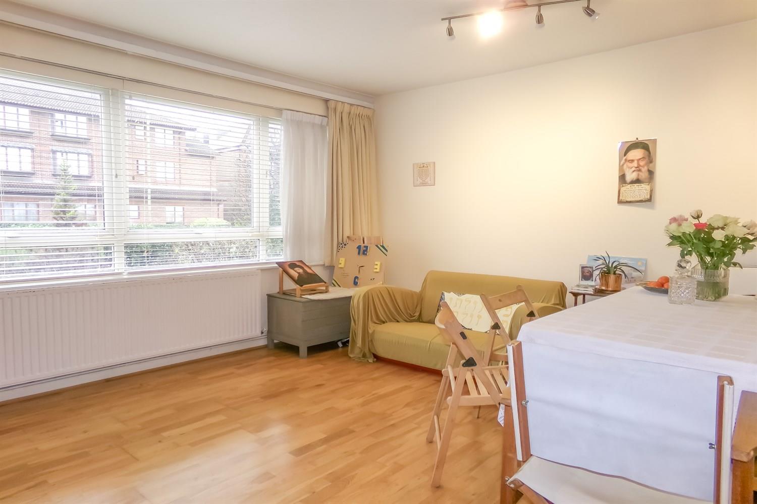 Property Image 0d3f0afd-648f-421e-b036-58badc43eb81