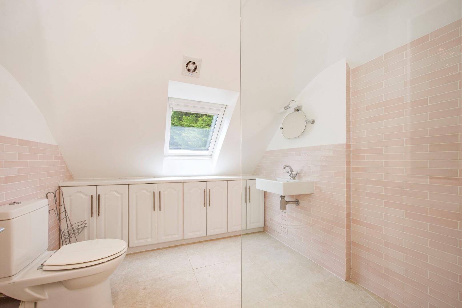 Property Image 0d5cc77e-b285-42c1-a0ed-bf0a36057205