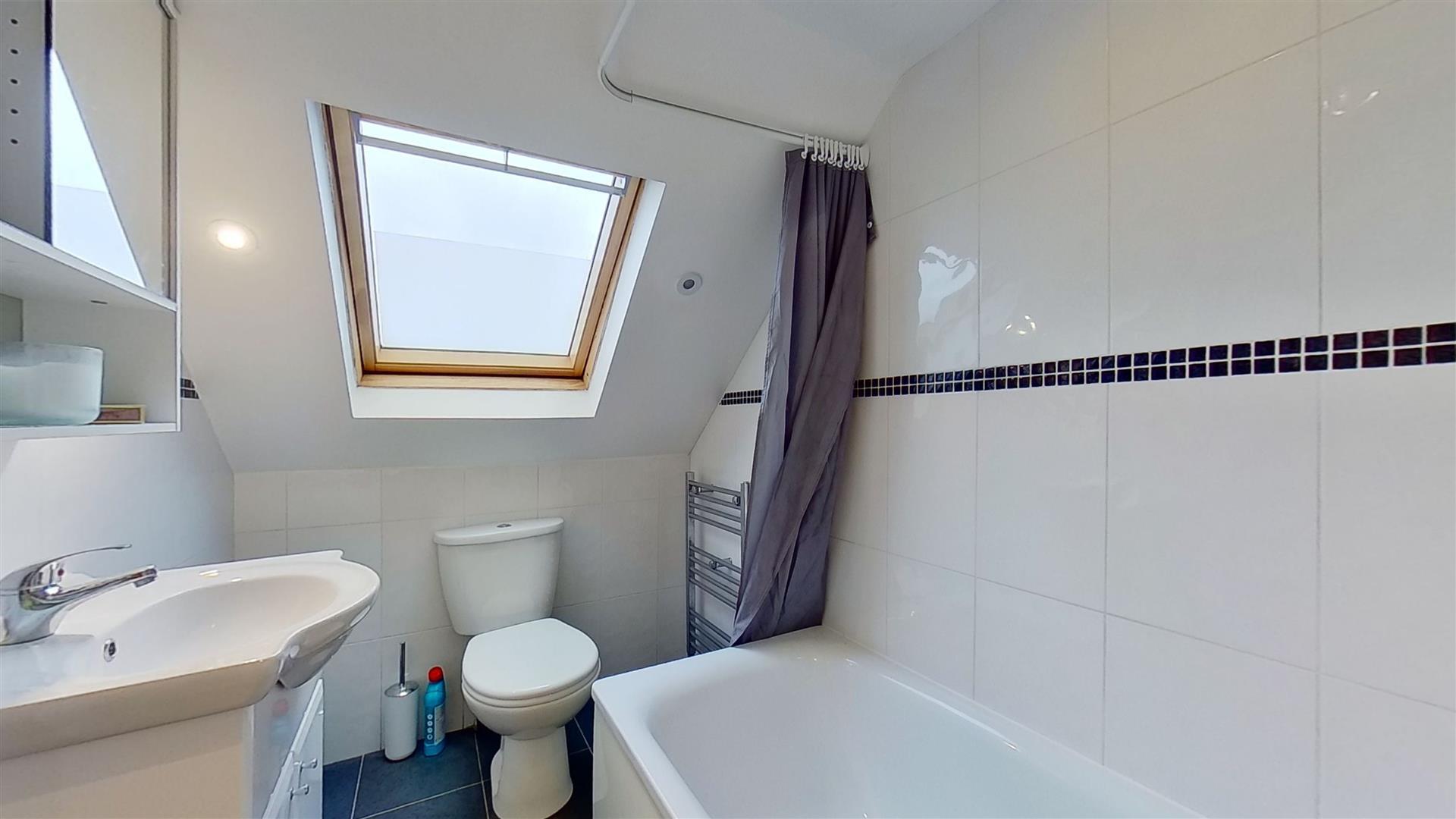 Property Image 0d5d3b76-04d4-4750-b406-0e9849bd4ec0