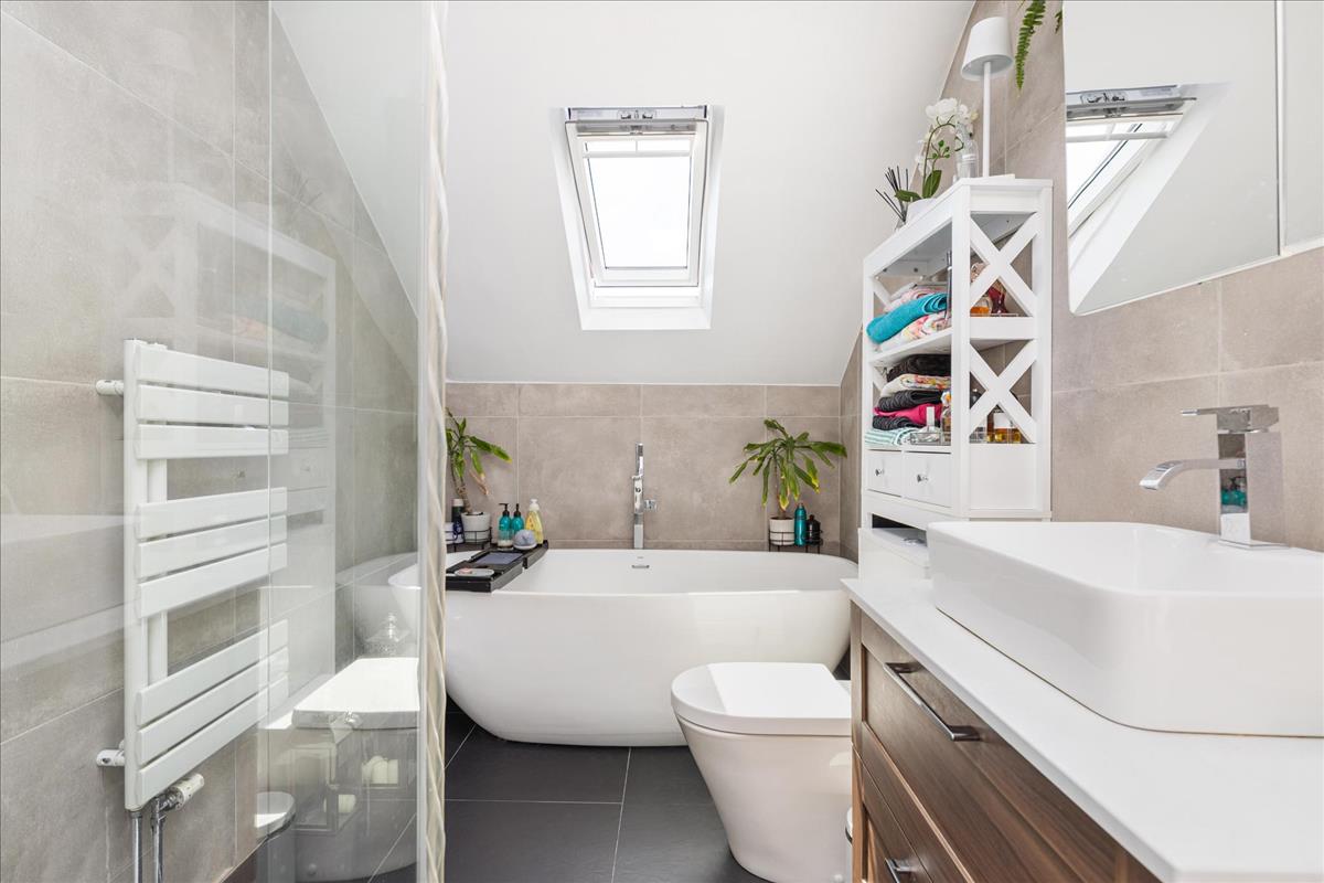 Property Image 0d5f43a5-5221-42fc-8c56-ddd9d69bfbb5