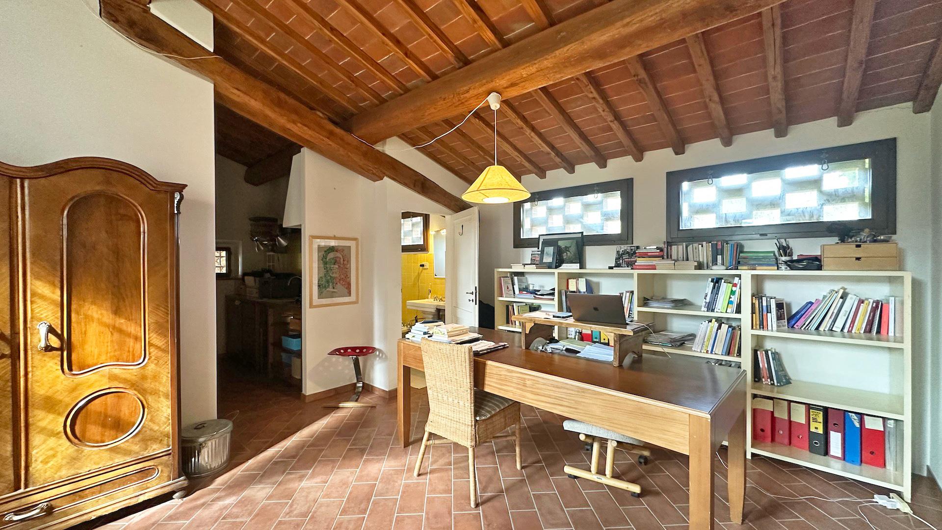 Property Image 0d609805-212e-4247-b1ea-e21f194339d8