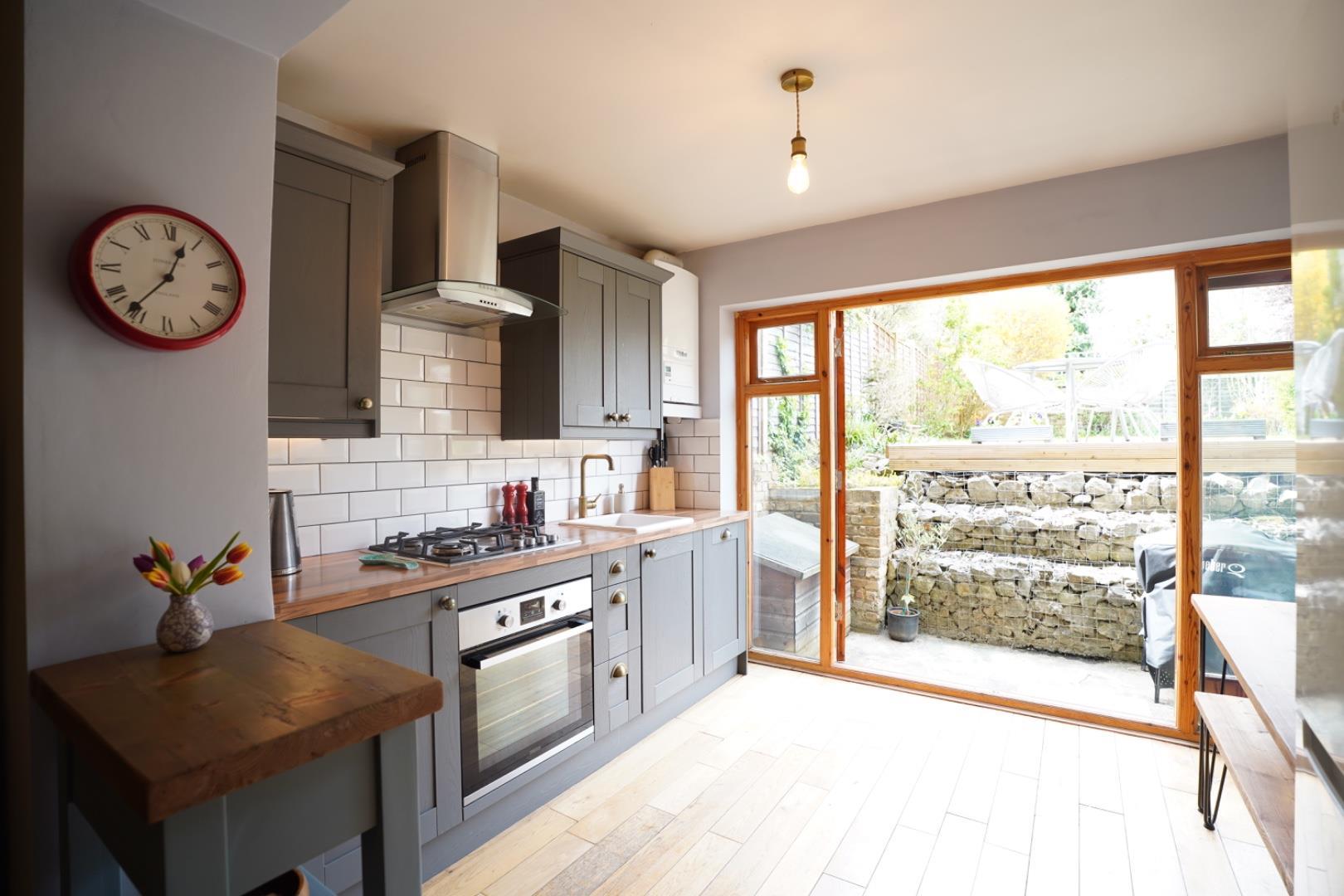 Property Image 0d64def8-bcaa-4852-8a95-b914b12decfa
