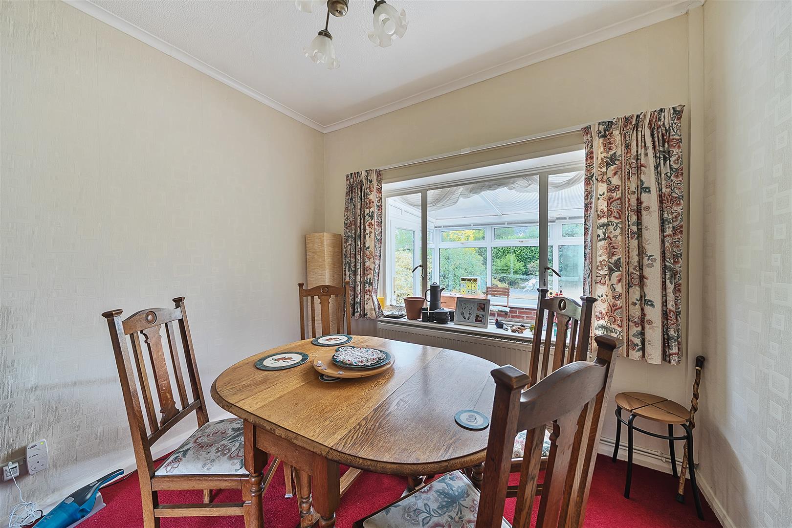 Property Image 0d662645-c3bf-4335-8d08-755732b3c060