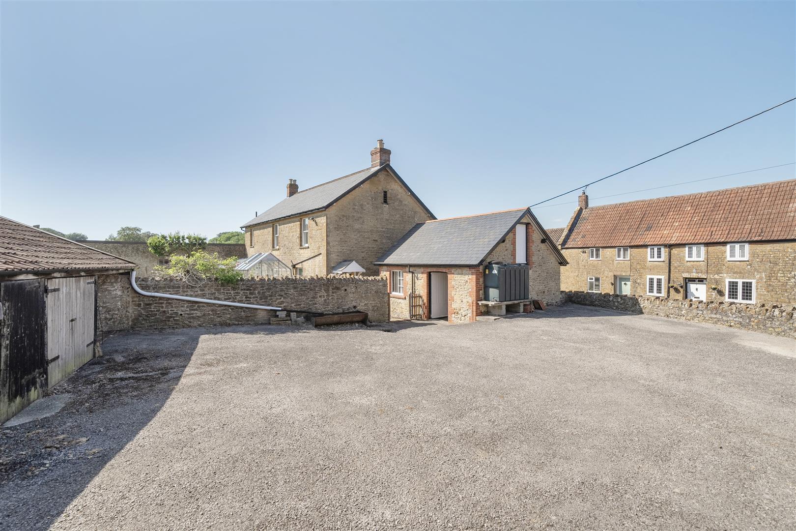 Property Image 0d792b3d-bc3b-4a15-87f5-0926b8fc5a67