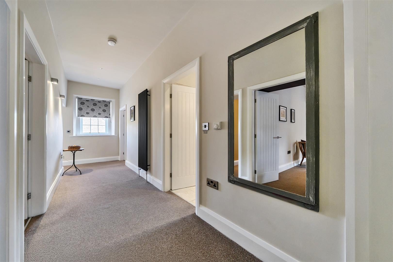 Property Image 0d7a29eb-0c1a-4fc5-aedd-ad0e3c5ce00f