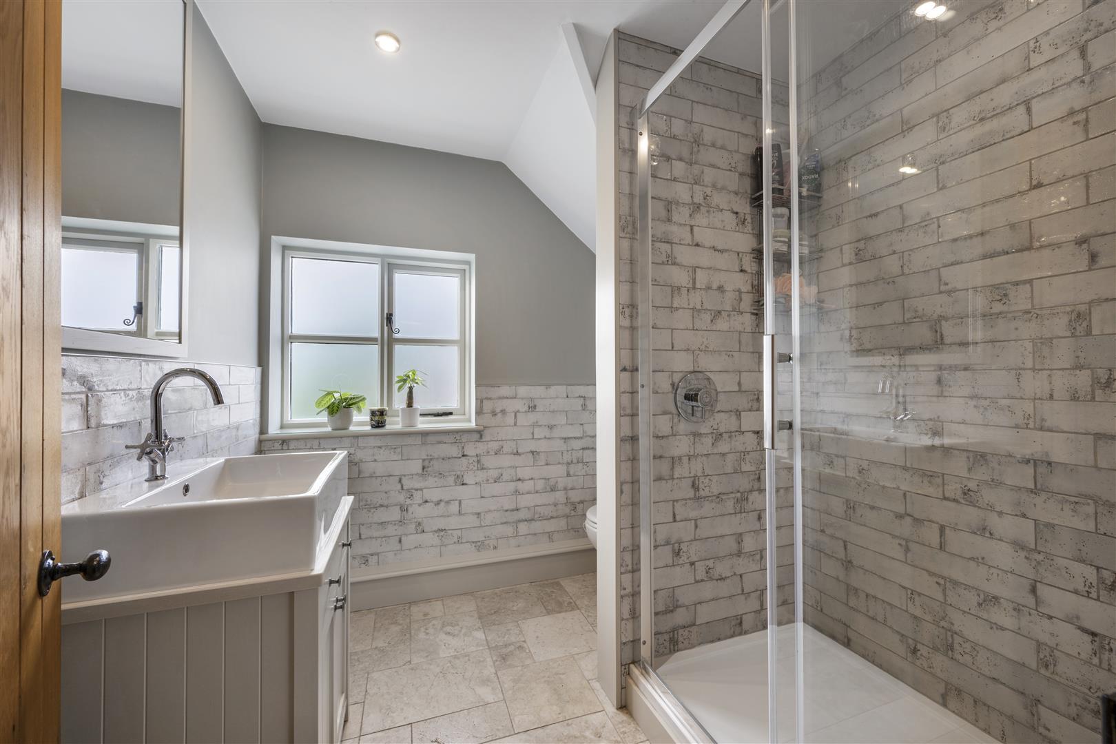 Property Image 0d8616e1-763a-481f-b900-dfb57edf7c36