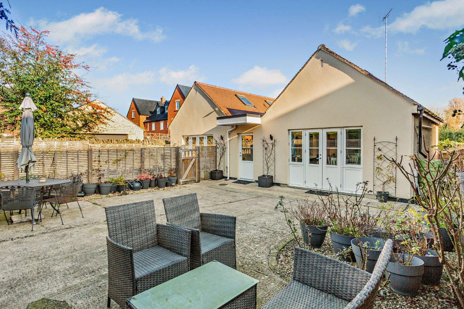 Property Image 0d94c6df-33b0-44df-92c4-611aea59c8b7