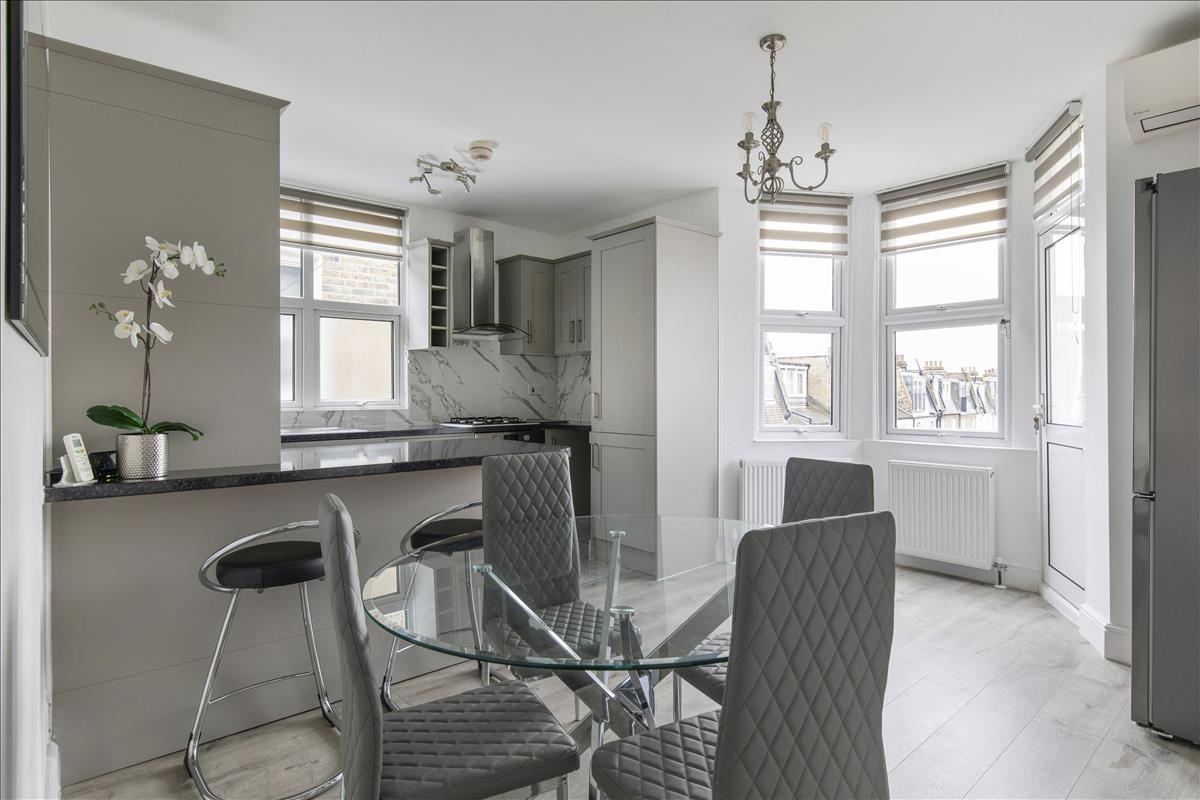 Property Image 0d9a3700-511a-4b78-961a-af6f9138b727