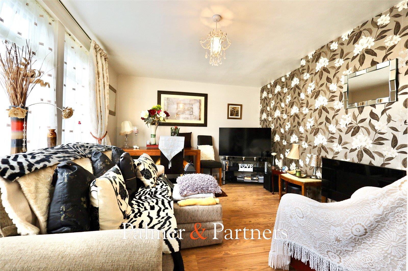 Property Image 0d9bf31d-318d-4f45-b47b-dfb22c0f03ce