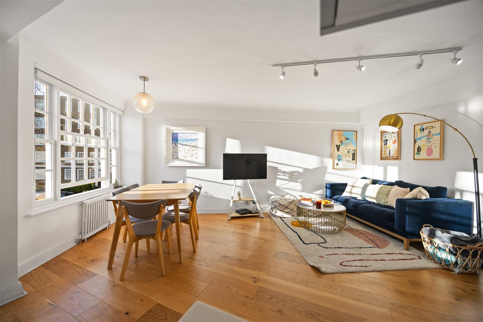 Property Image 0db3d99c-395f-45b5-a3a4-706c9873d387