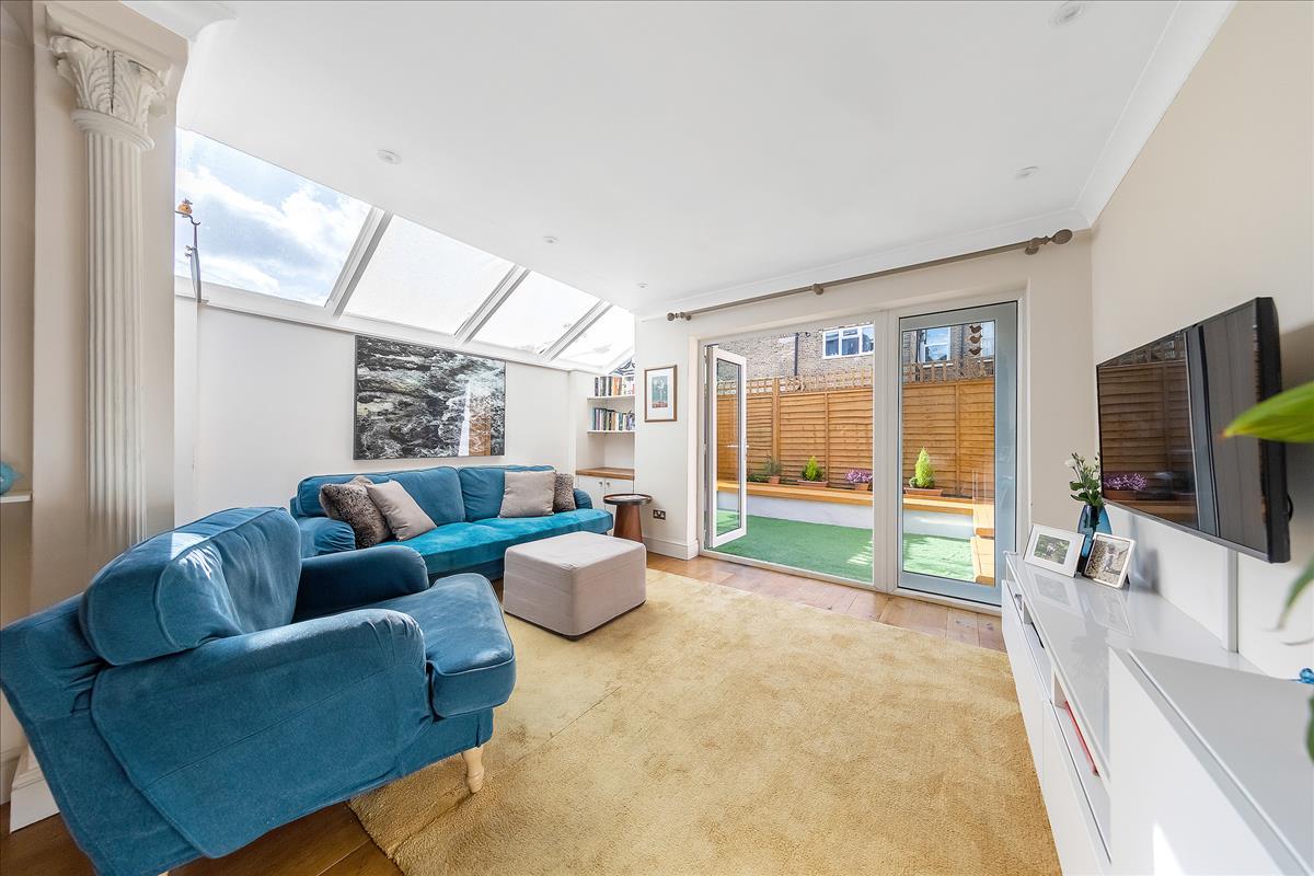 Property Image 0dd710b2-bf33-47db-94b9-271da7484b93