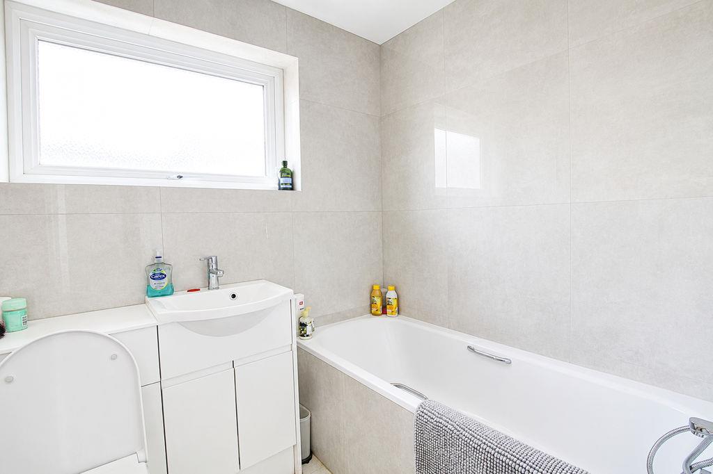 Property Image 0dd802d0-dd3c-42c9-985a-169852a2cdb0