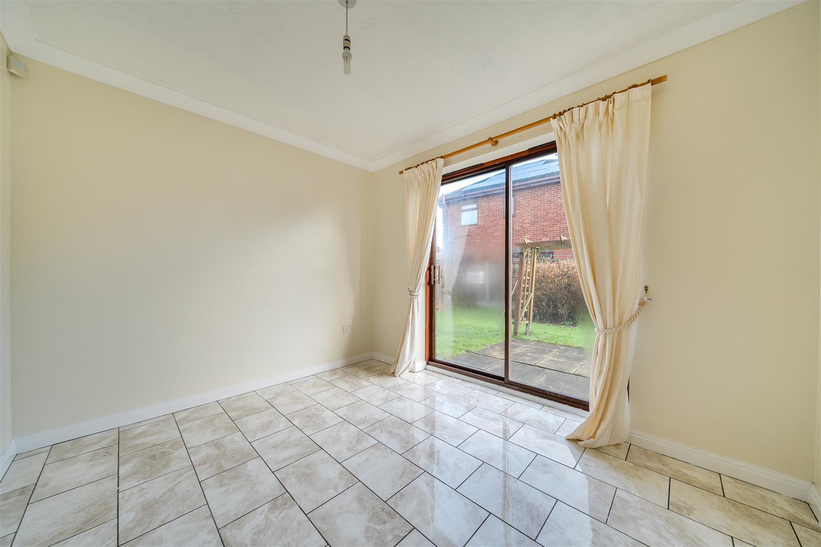 Property Image 0de5d8e7-18af-416c-9553-167868cf11fb