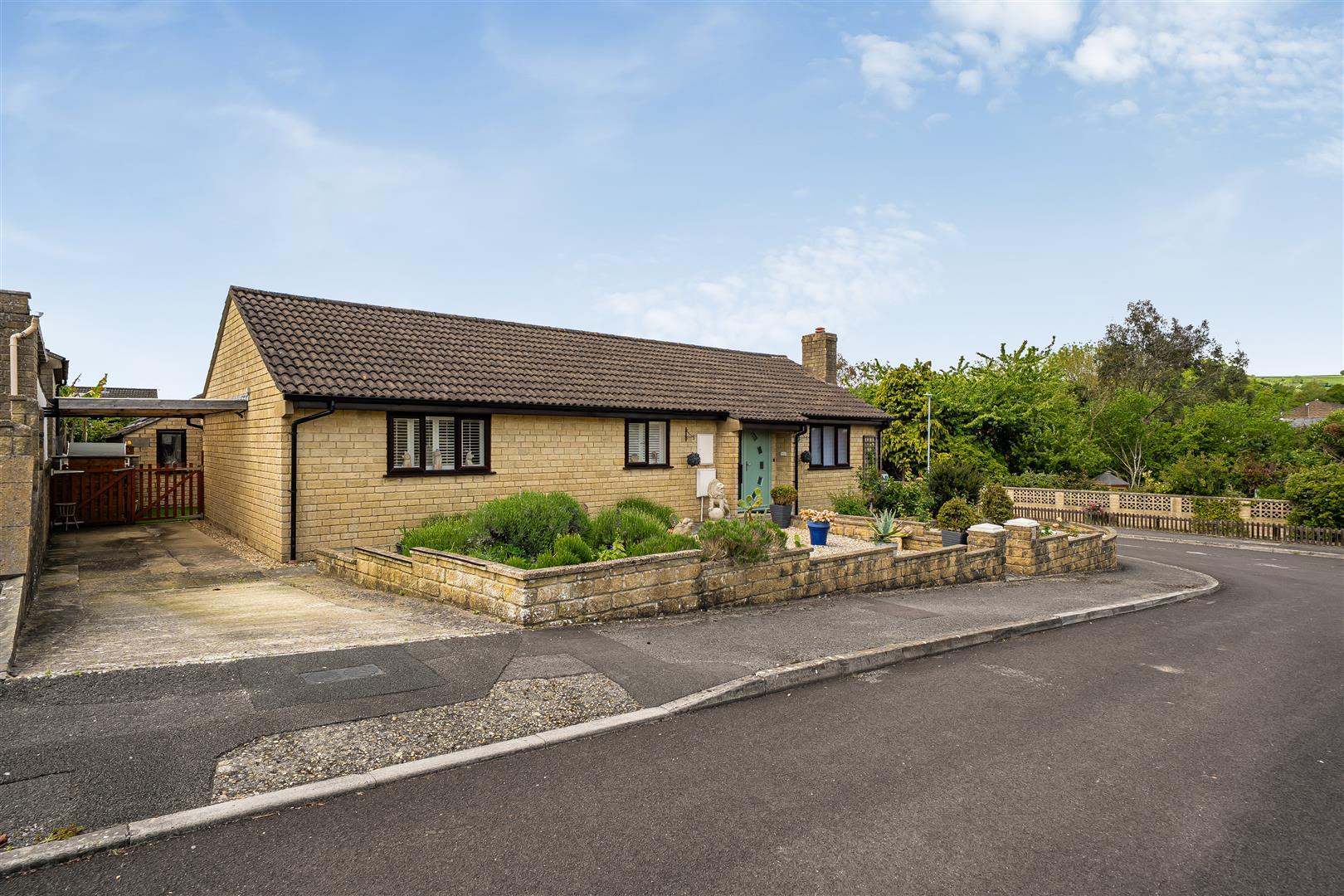 Property Image 0de61ffd-e4ed-434c-9fb0-8ae39b36d410