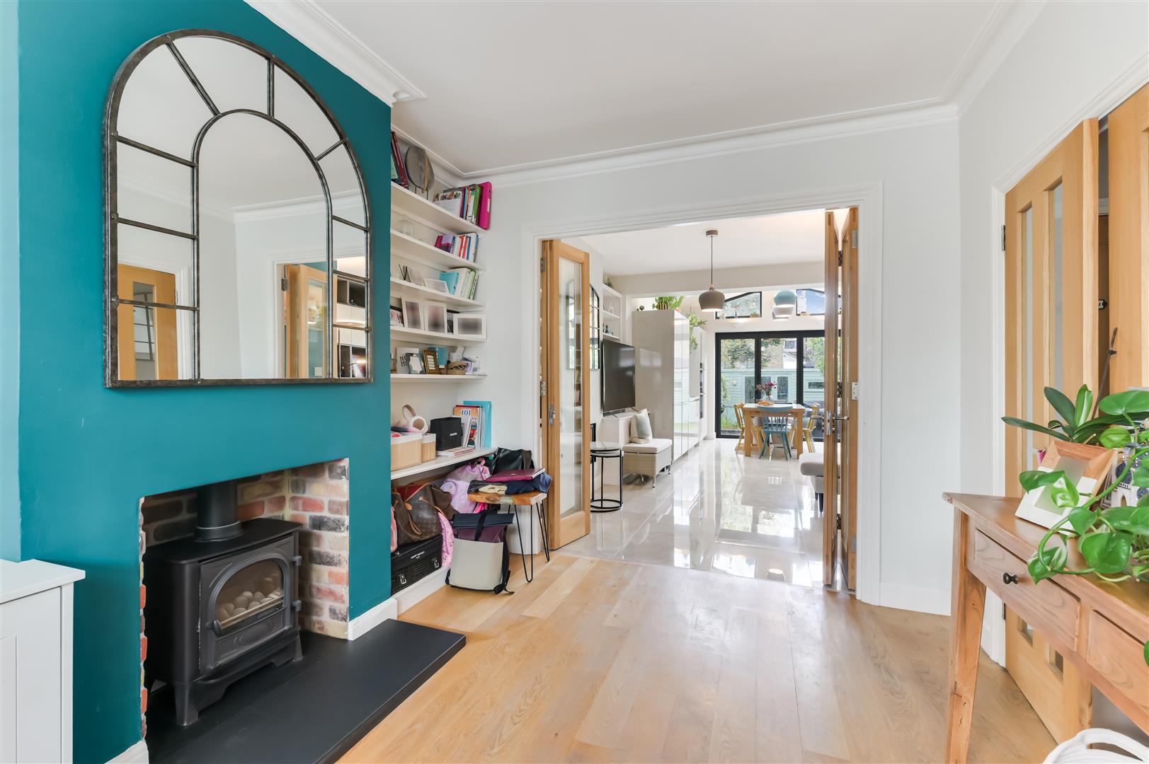 Property Image 0de77fa2-5073-4e1a-a62a-8849d108fa84