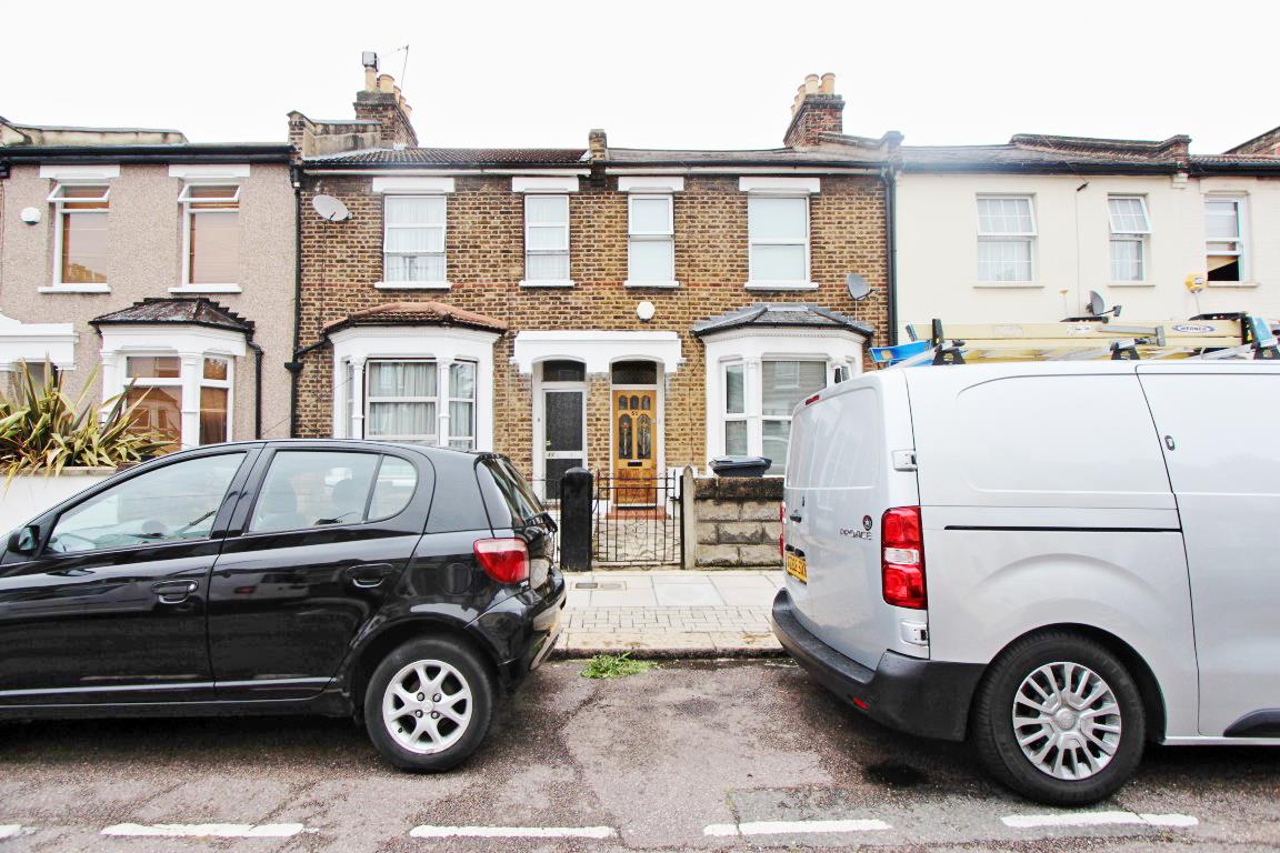 Property Image 0df6724e-a54f-4046-8926-e8096bd5a298