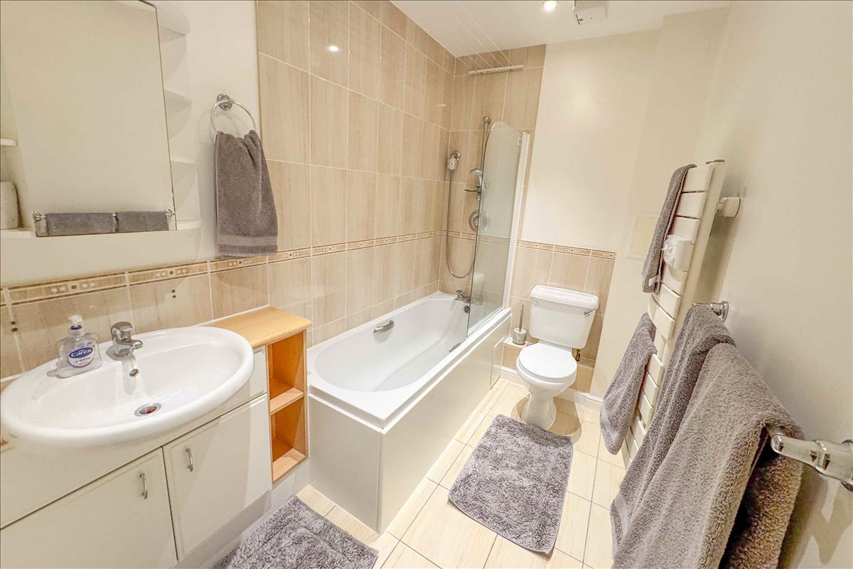 Property Image 0df732e9-7e4e-49d4-9b7e-ca81563d10c4