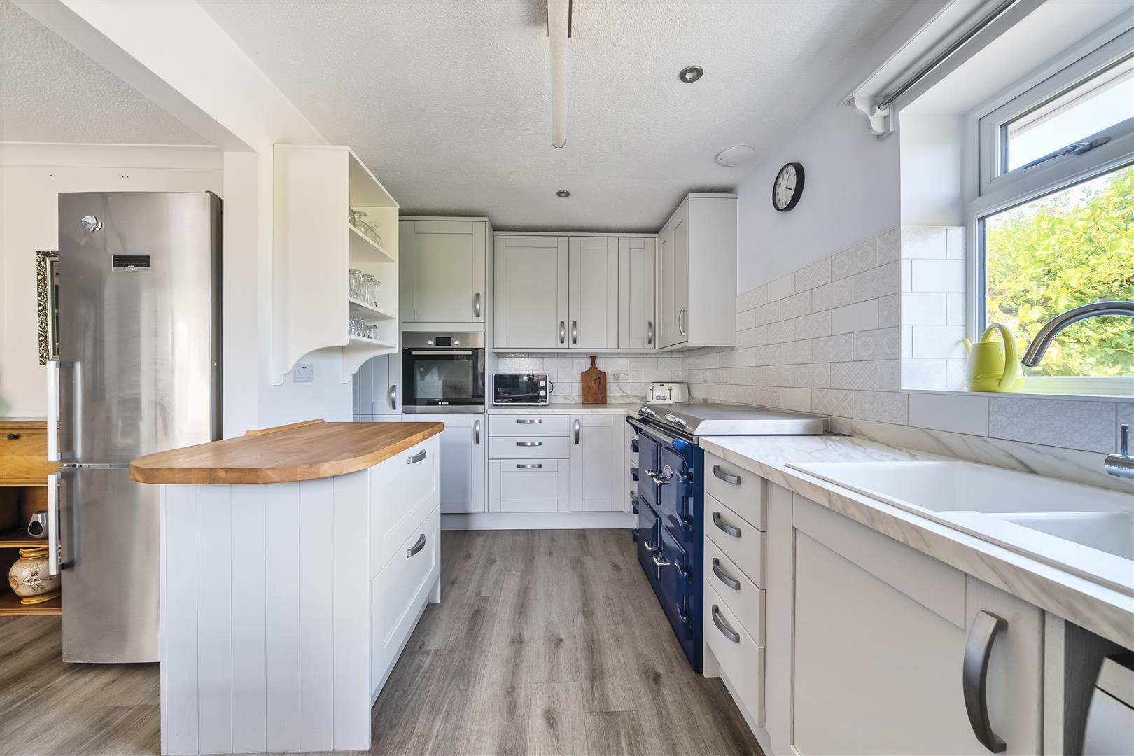 Property Image 0dfa094a-9bf3-4399-8ca8-3b6970332a5d