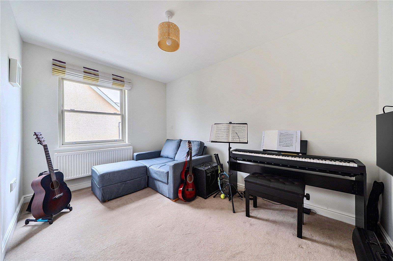 Property Image 0dfa1501-d12e-4f96-825c-2714d510d5e7