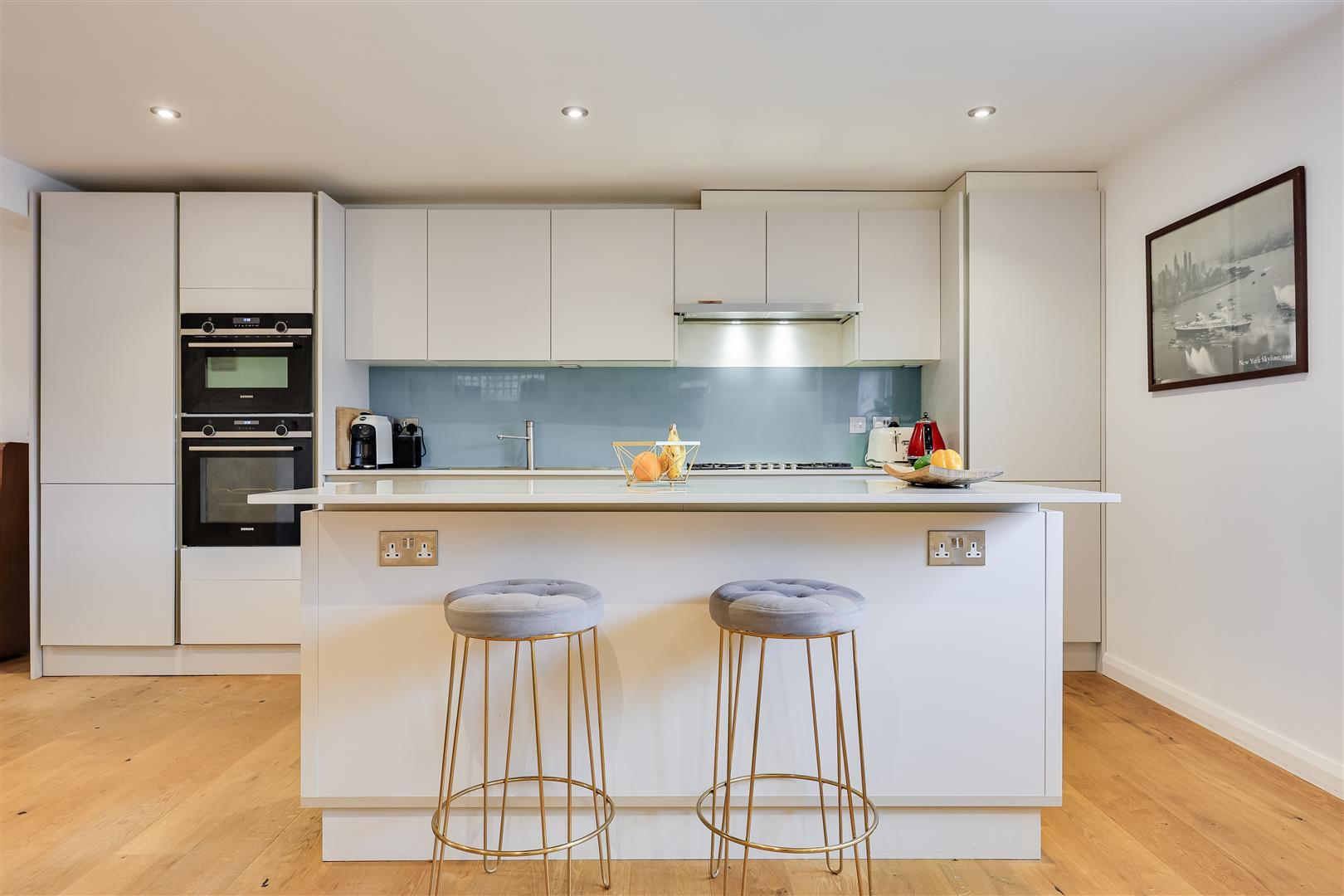 Property Image 0dfda0c7-4109-41de-94d0-449f1715222e