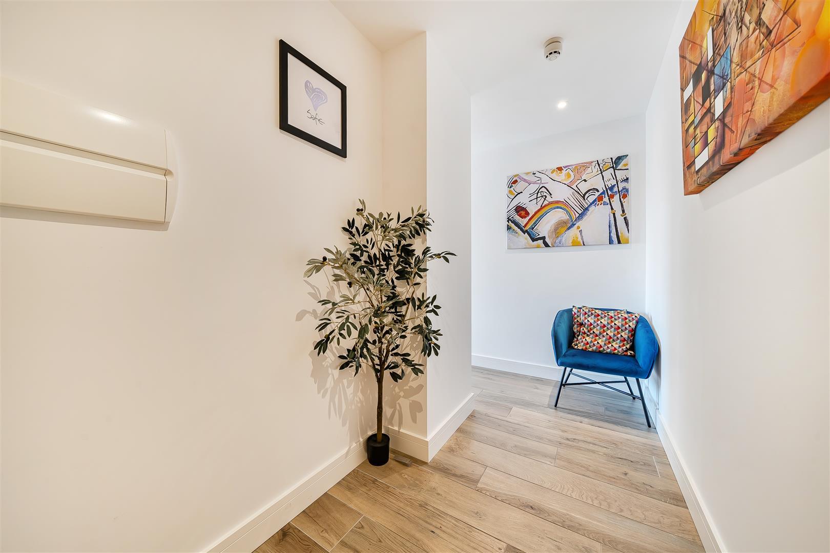 Property Image 0dfee838-06ad-4372-9f14-c8cff1f1cf81