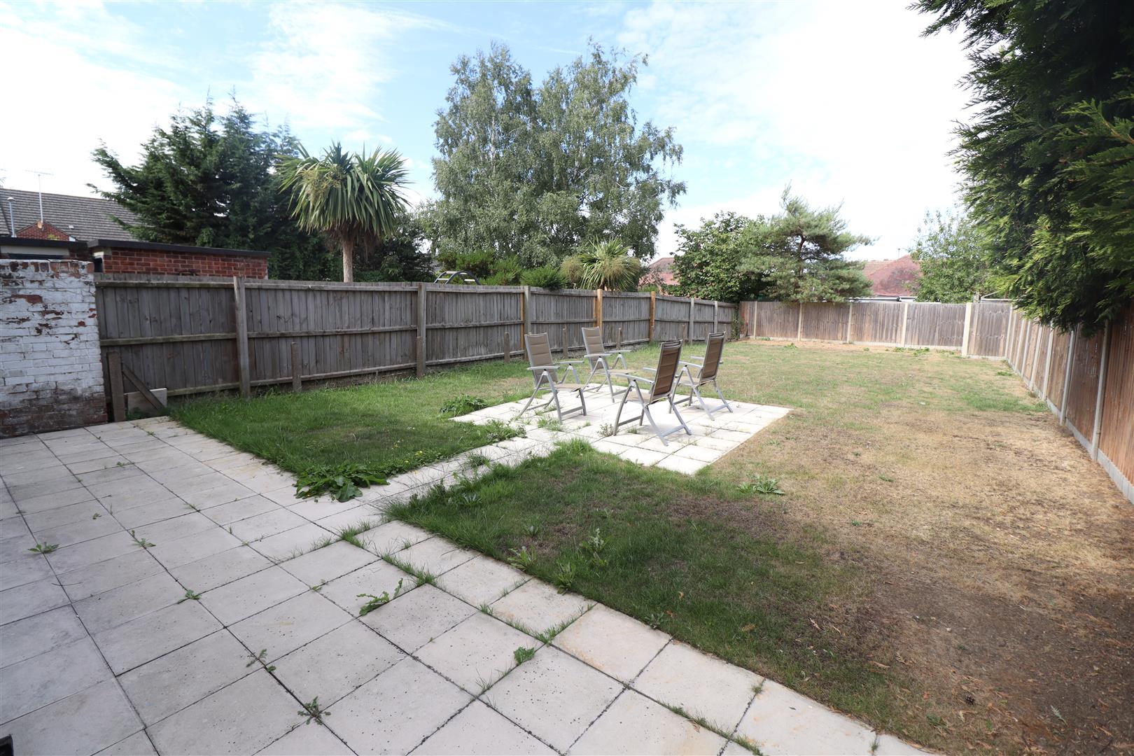 Property Image 0e04d994-efd3-4403-a41a-9083ef5d8ce5