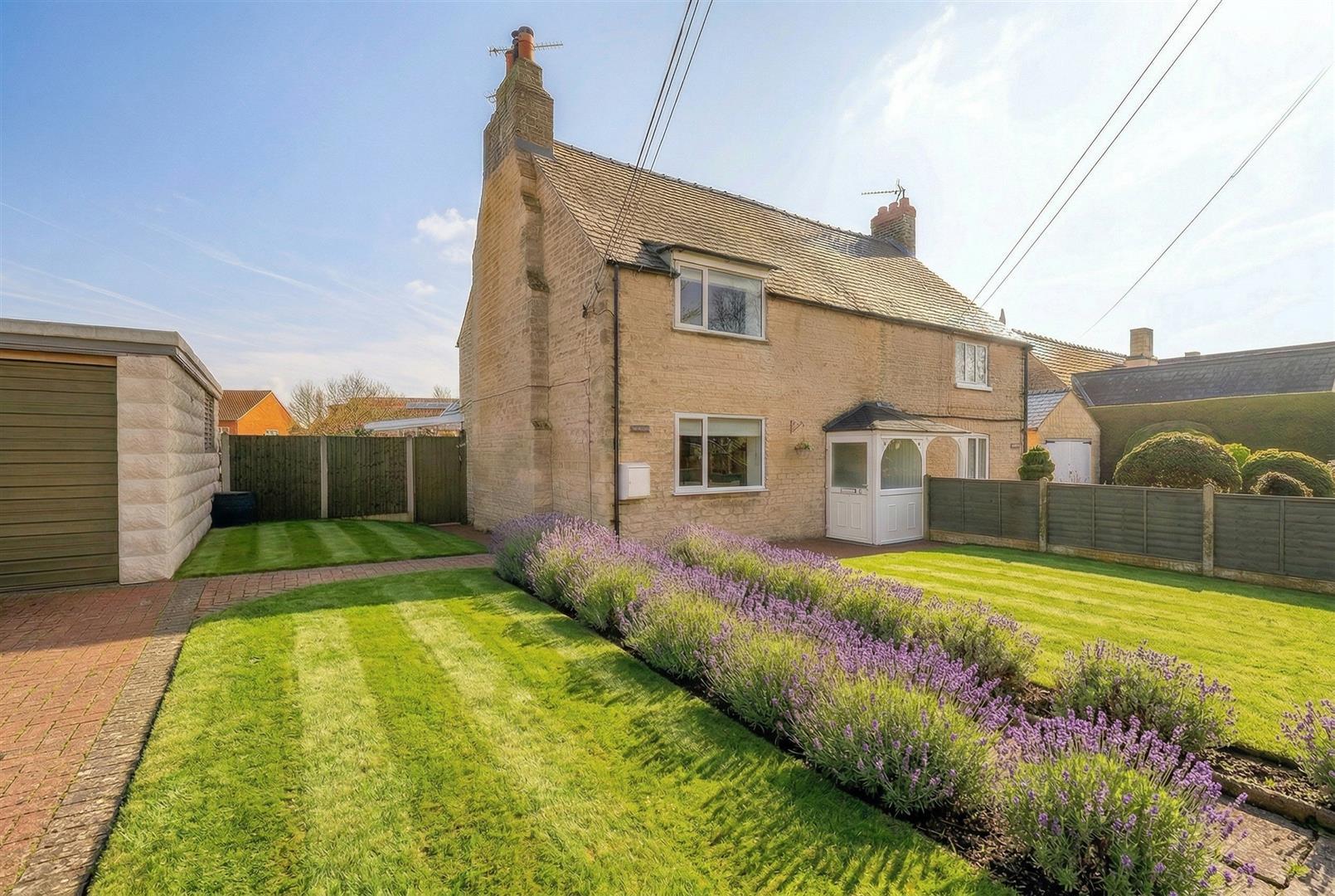 Property Image 0e089a7c-ff34-4783-8bed-dfb7fb527c9b