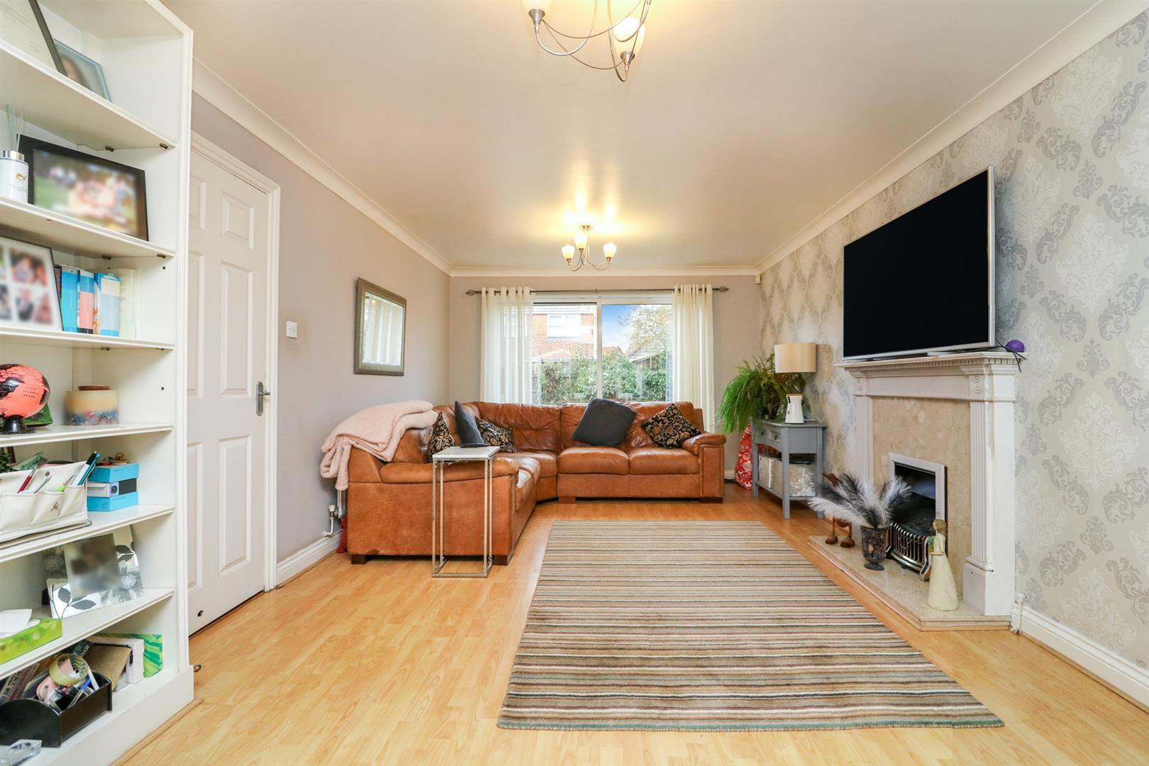 Property Image 0e0ba24b-a519-4794-a66c-f5d832c55610